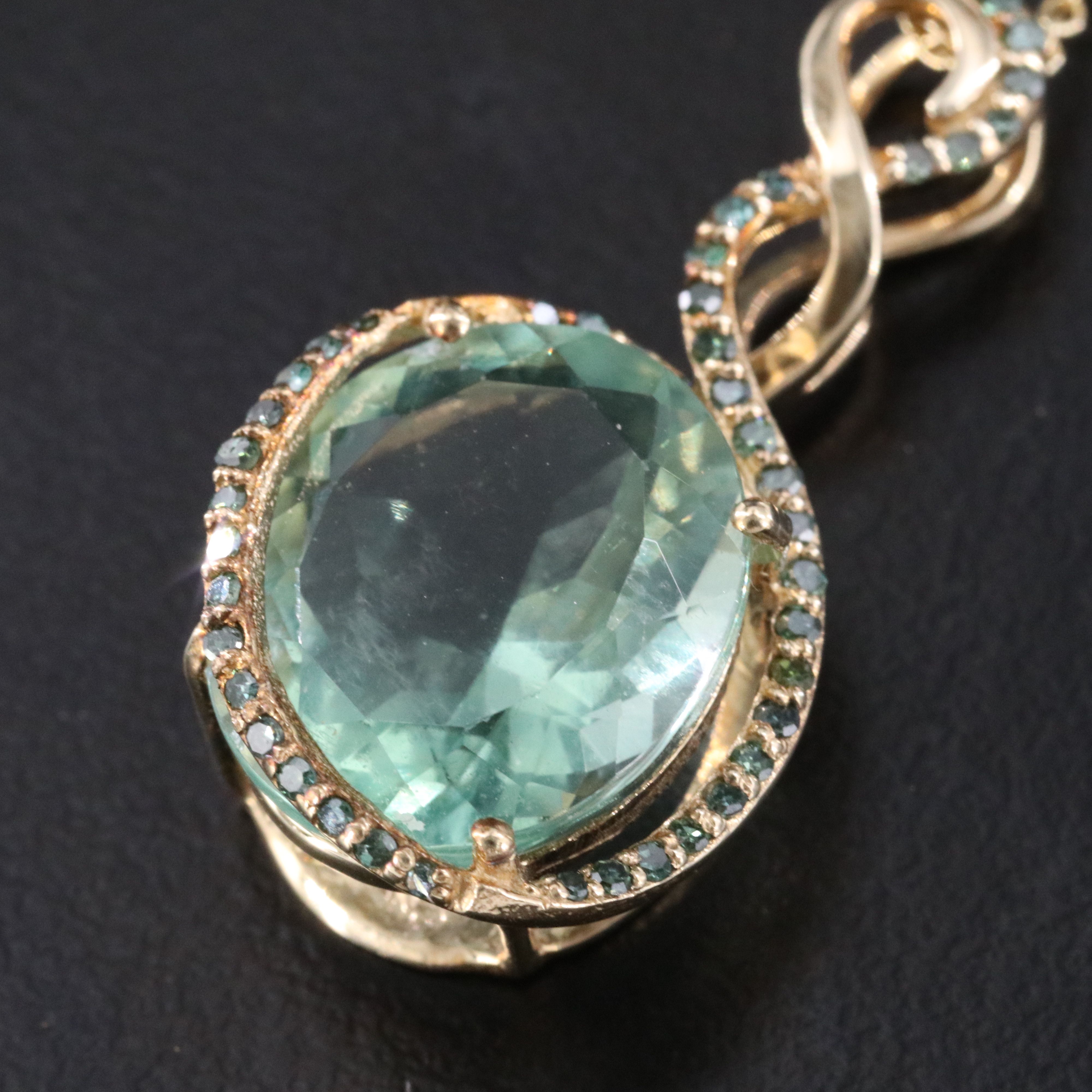 10K 8.95 CT Fluorite and Diamond Pendant Necklace