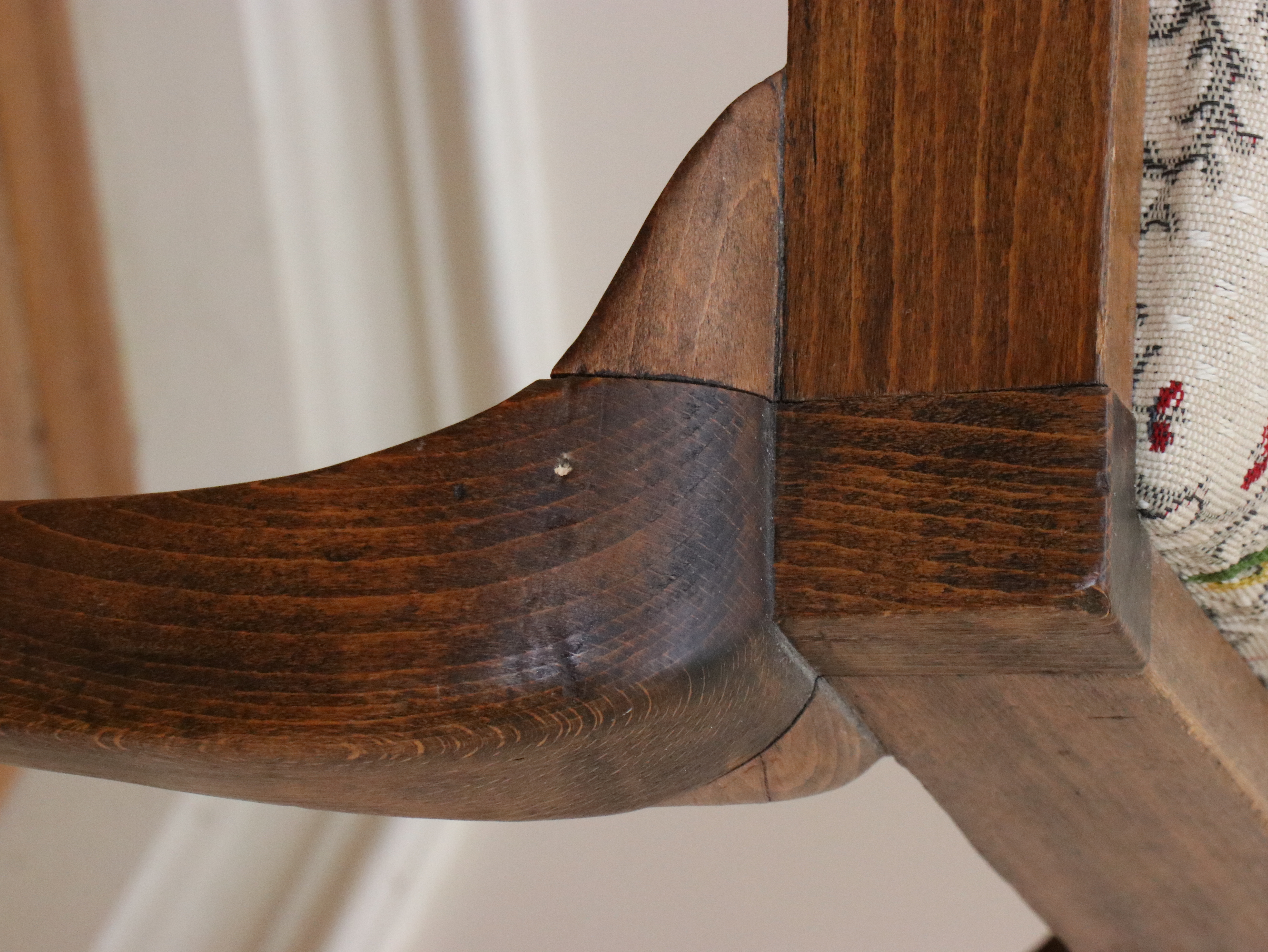 Nine Piece Dining Set with Henredon Duncan Phyfe Style Table