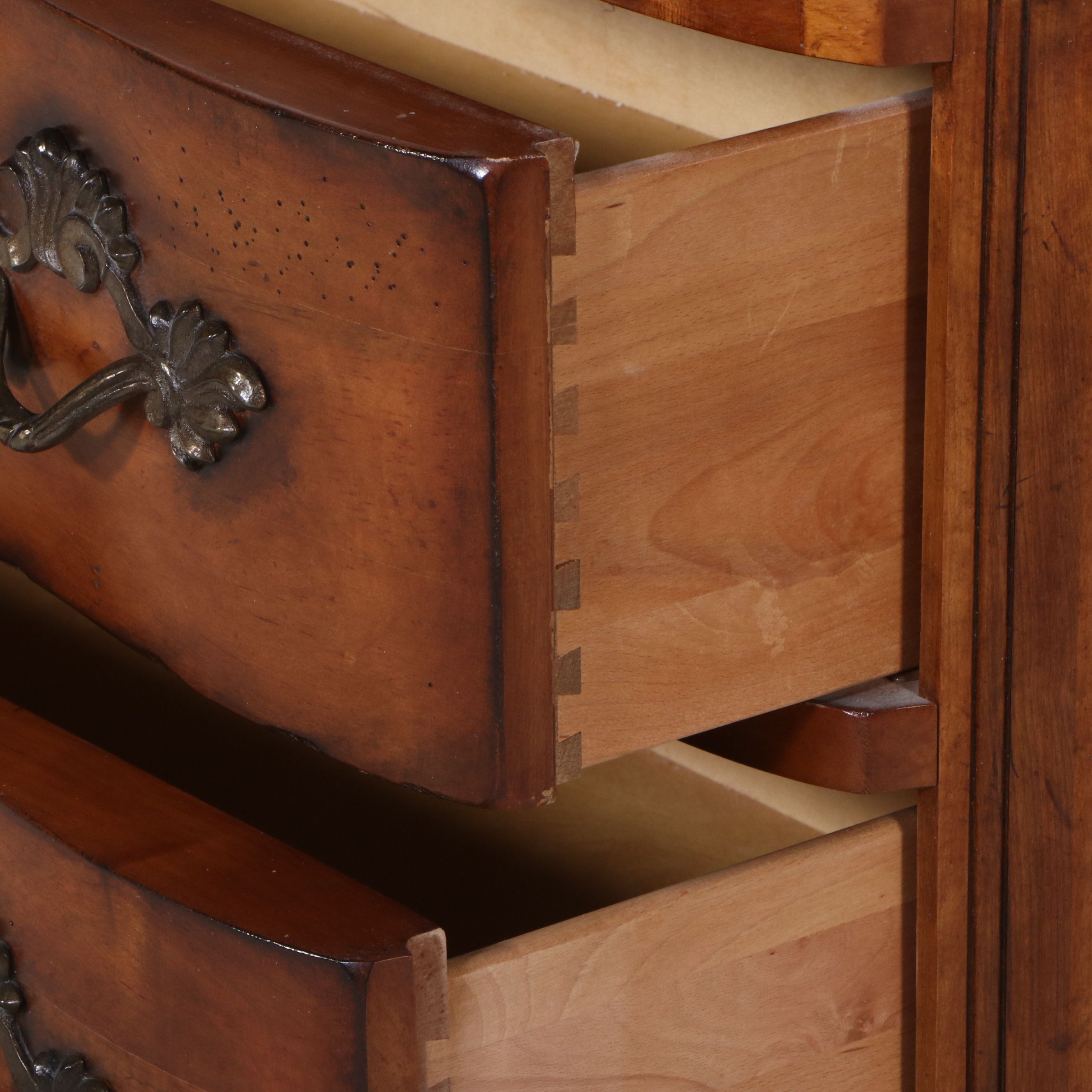 Century Three-Drawer Serpentine Front Chest of Drawers