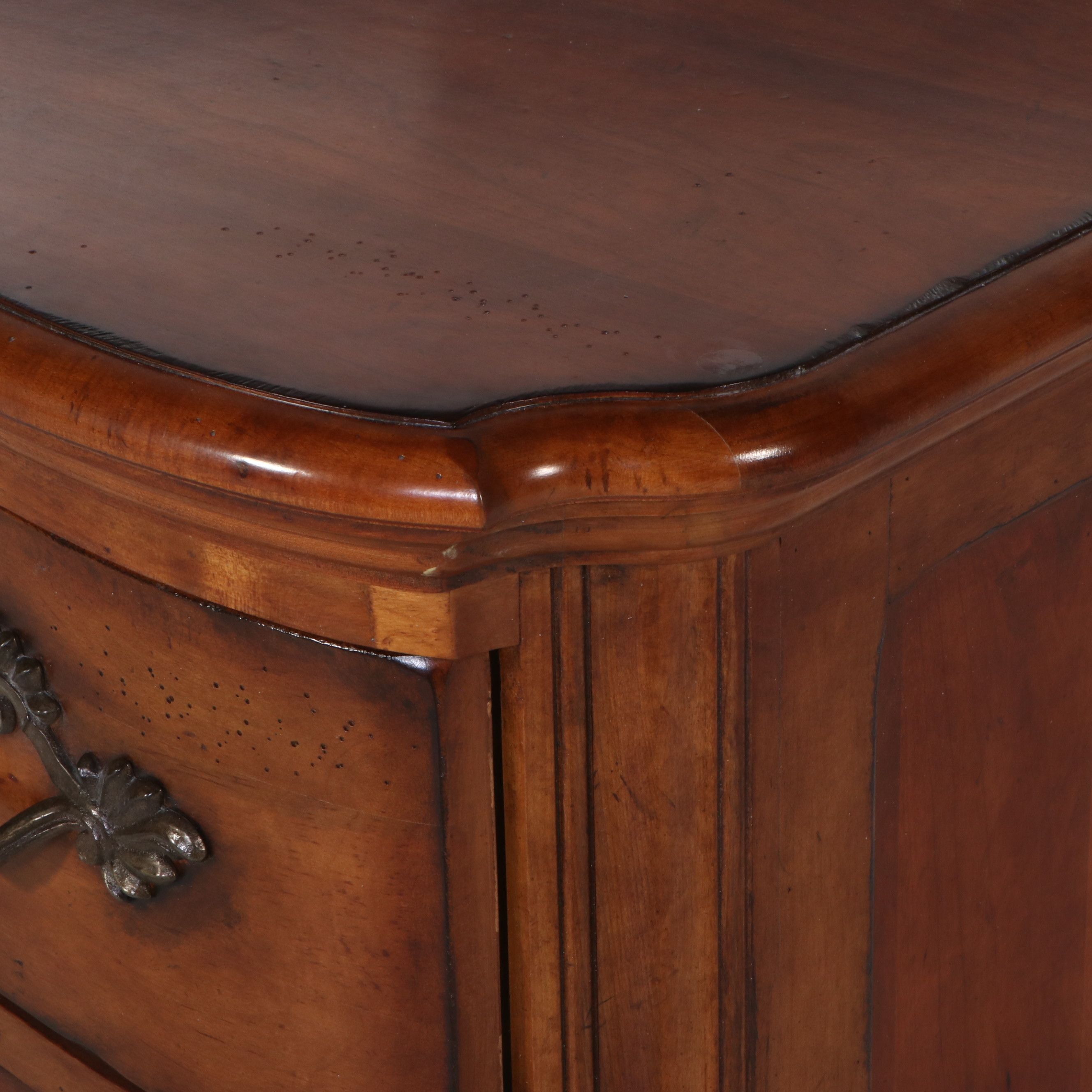 Century Three-Drawer Serpentine Front Chest of Drawers