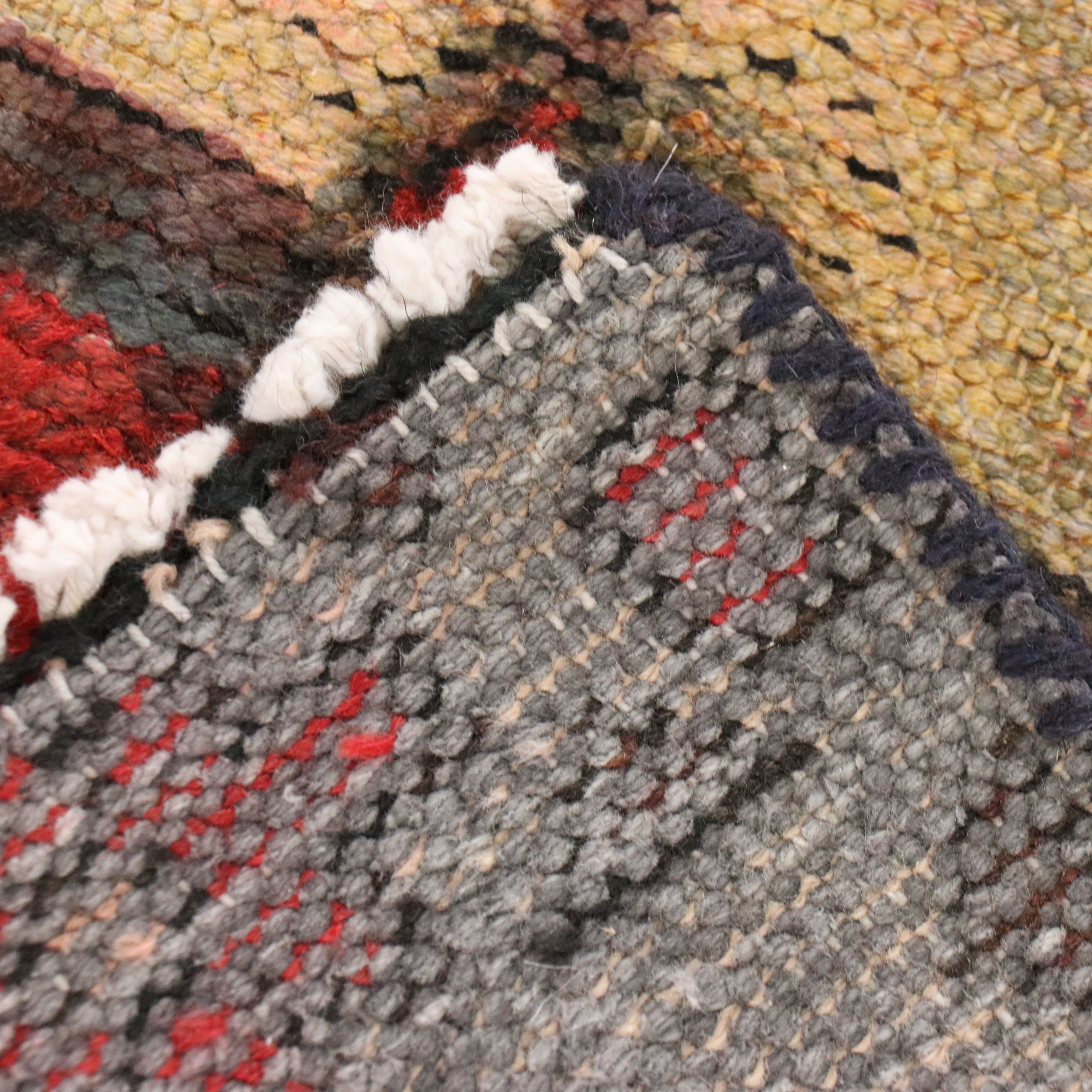 3'4 x 6' Hand-Knotted Persian Shiraz Area Rug