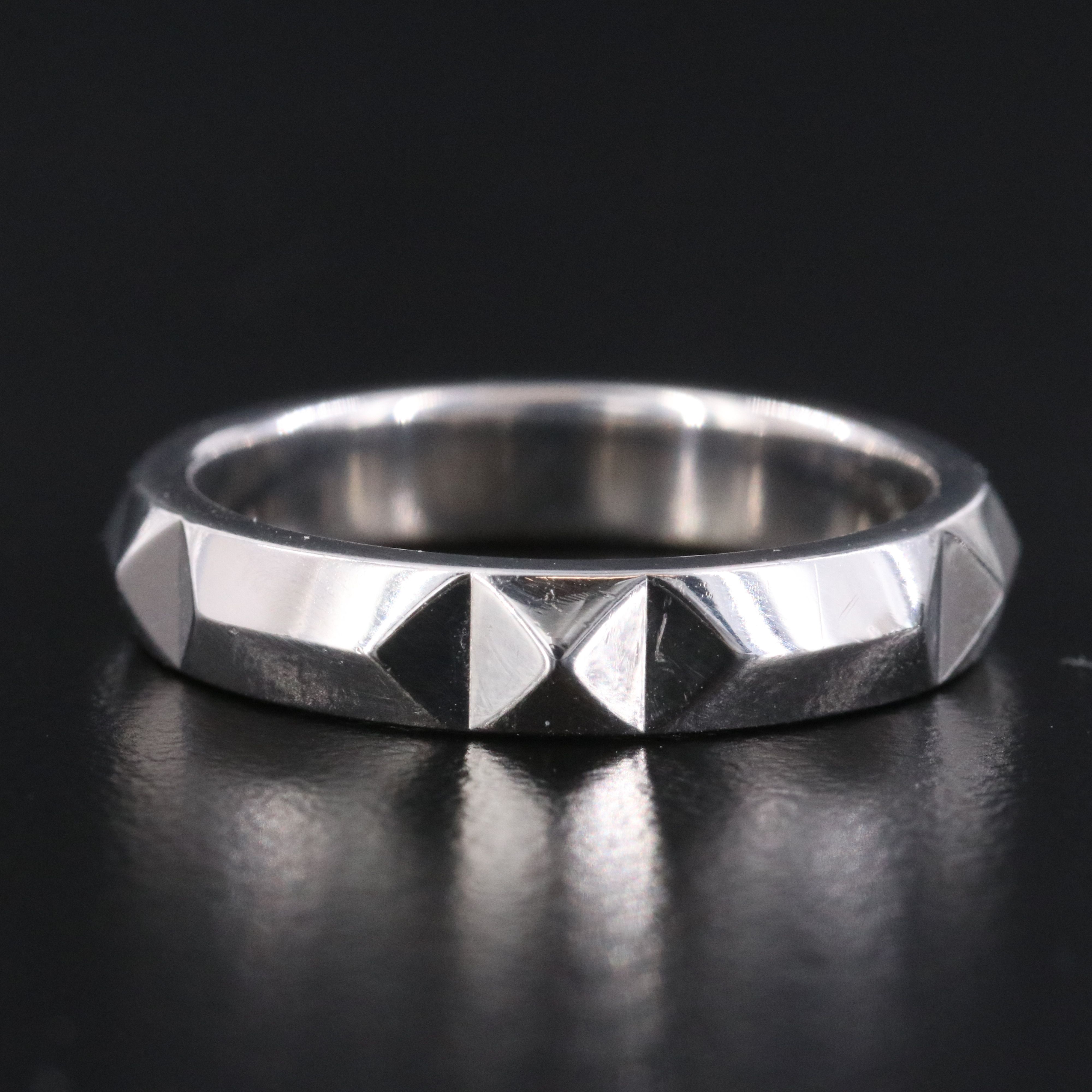 Tiffany & Co. Tiffany True Platinum Band