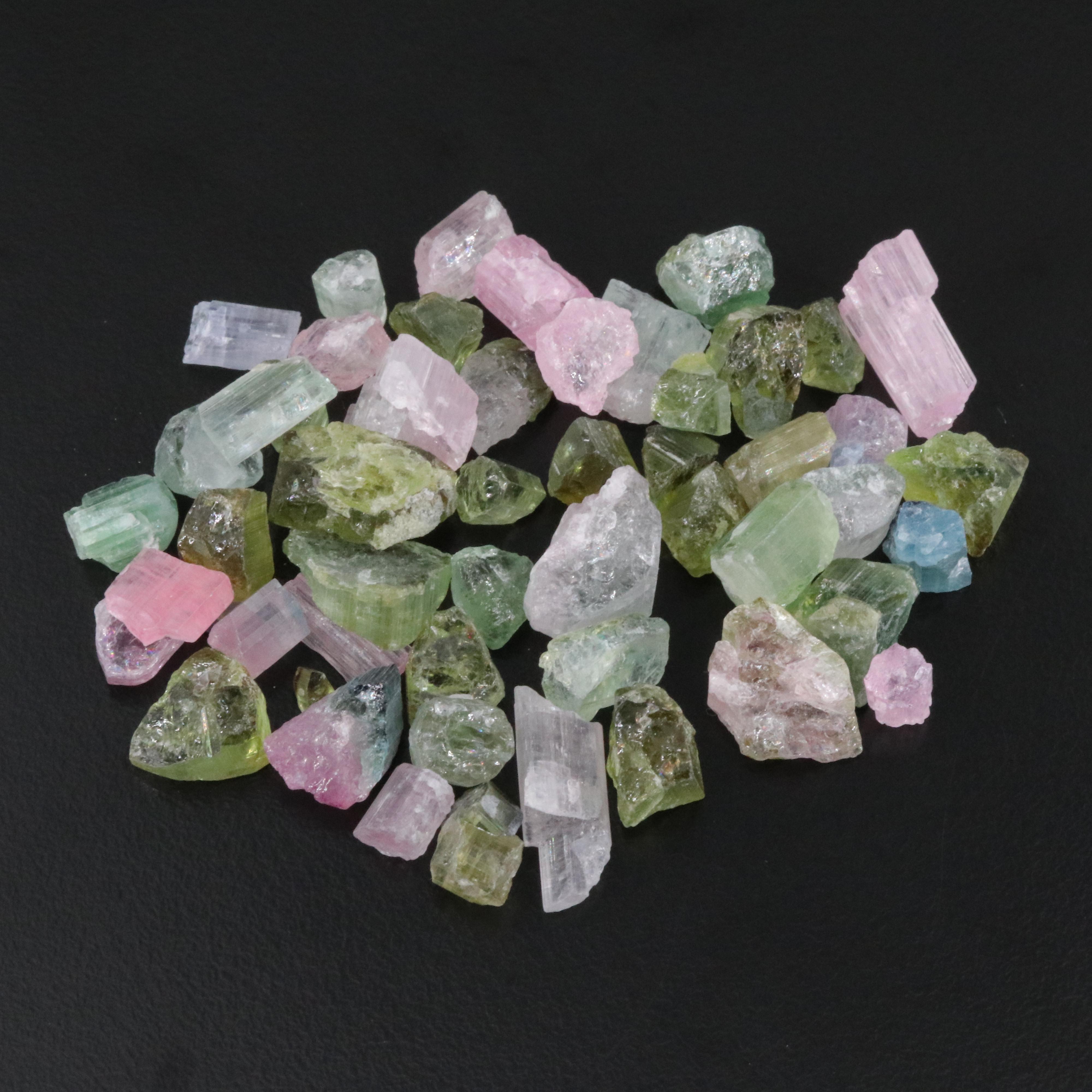 Loose 152.58 CTW Rough Tourmaline Lot