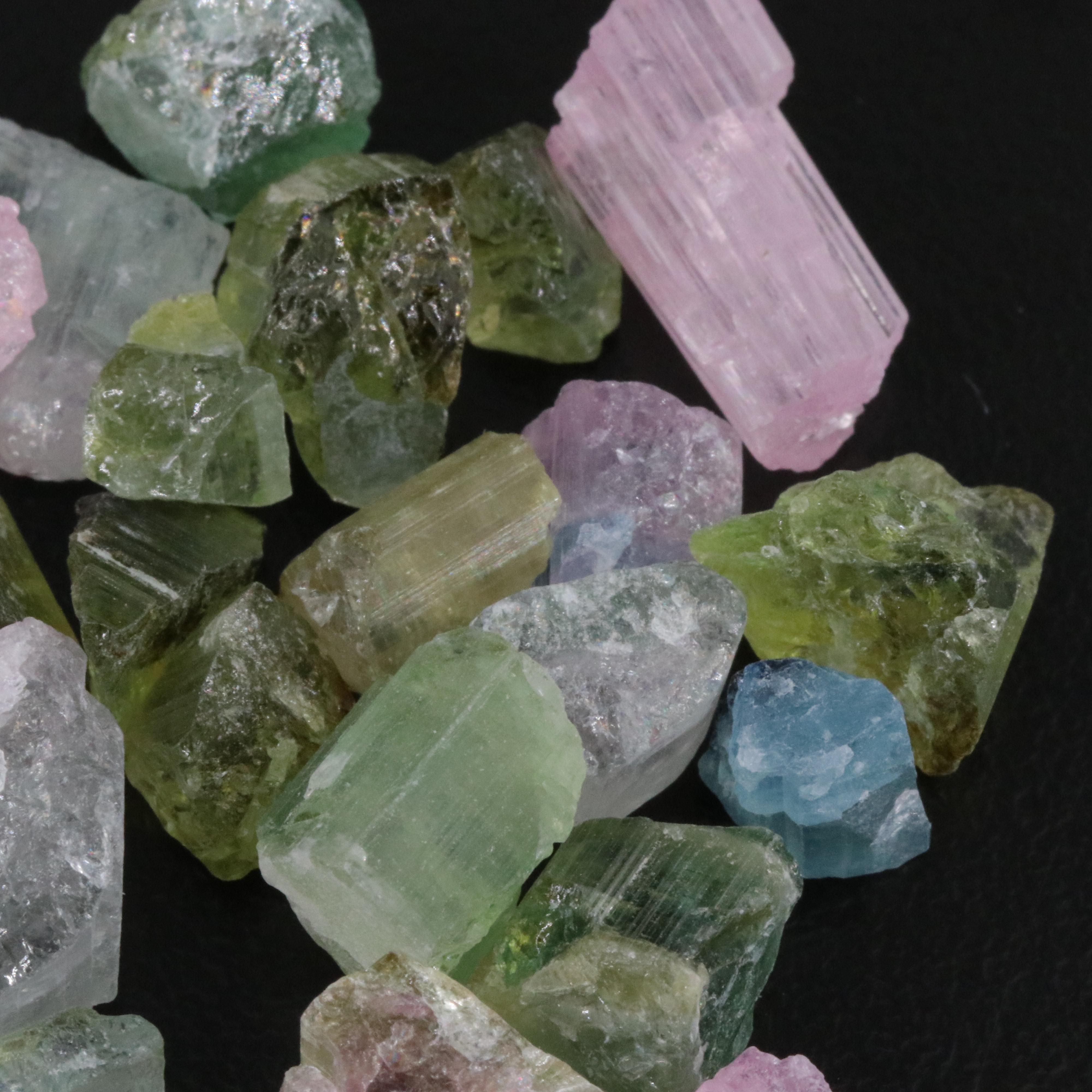 Loose 152.58 CTW Rough Tourmaline Lot