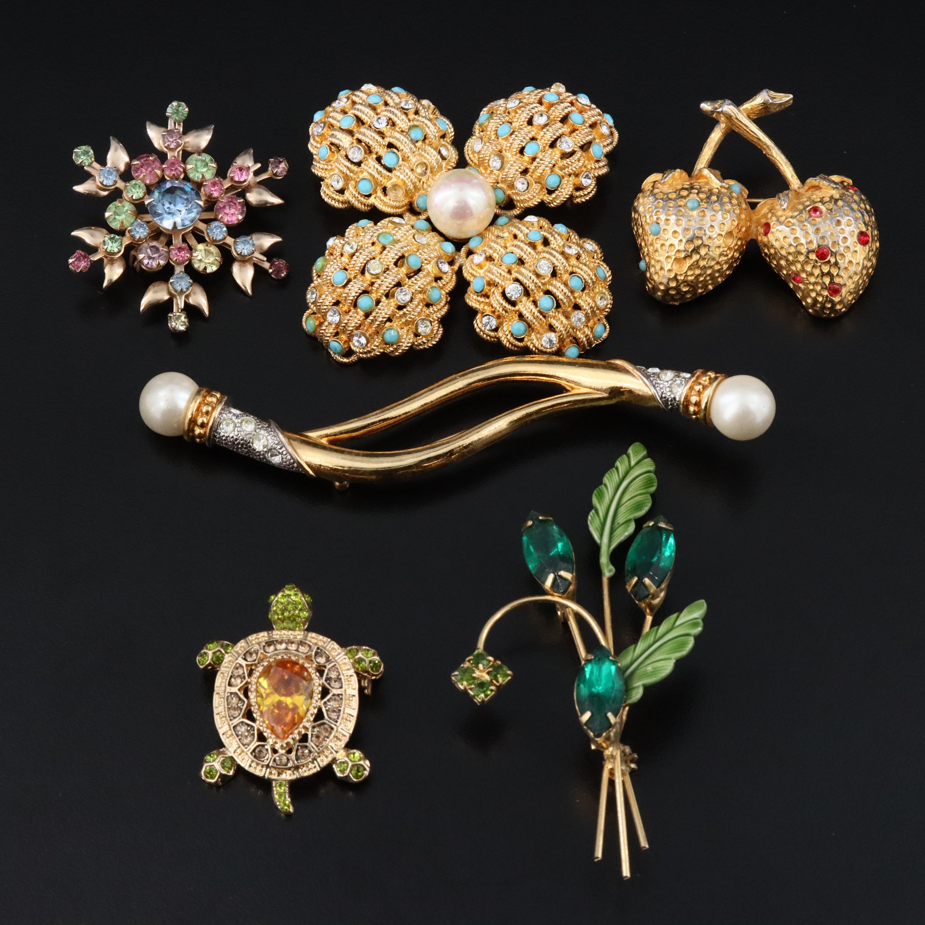 Hattie Carnegie and Grosse Featured in Vintage Brooch Collection