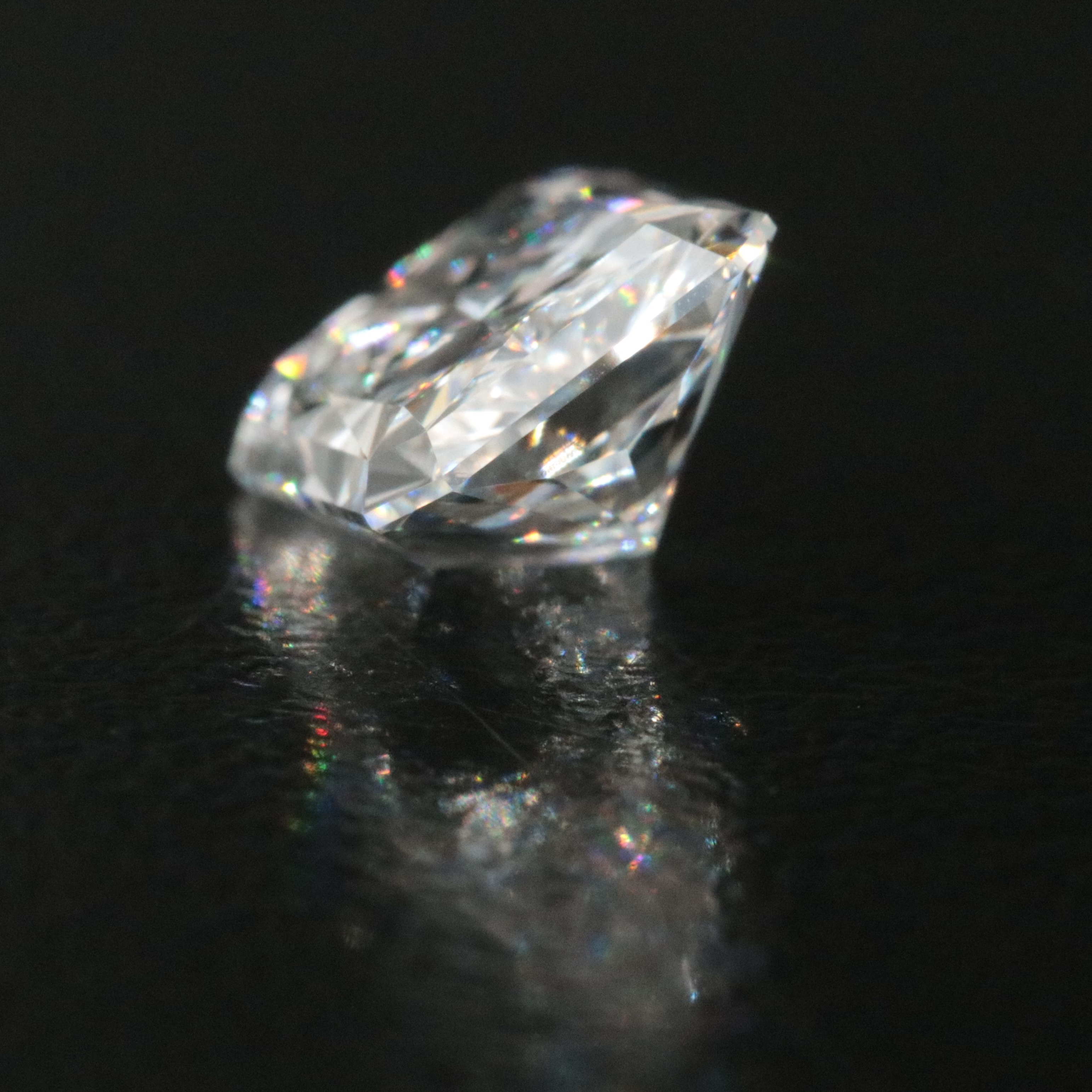 Loose 1.90 CT Lab Grown Diamond with IGI Report