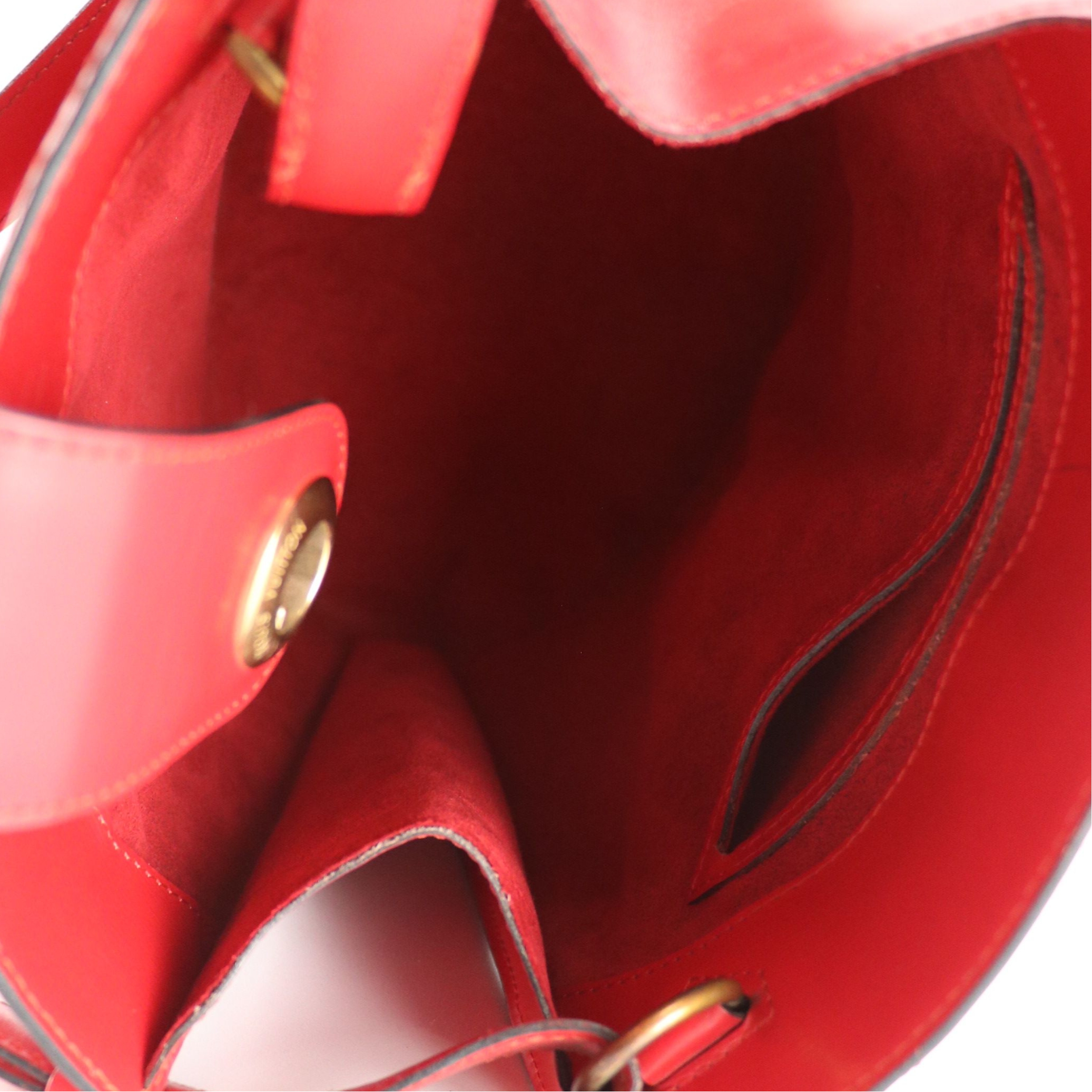 Louis Vuitton Cluny Shoulder Bag in Castilian Red Epi and Smooth Leather