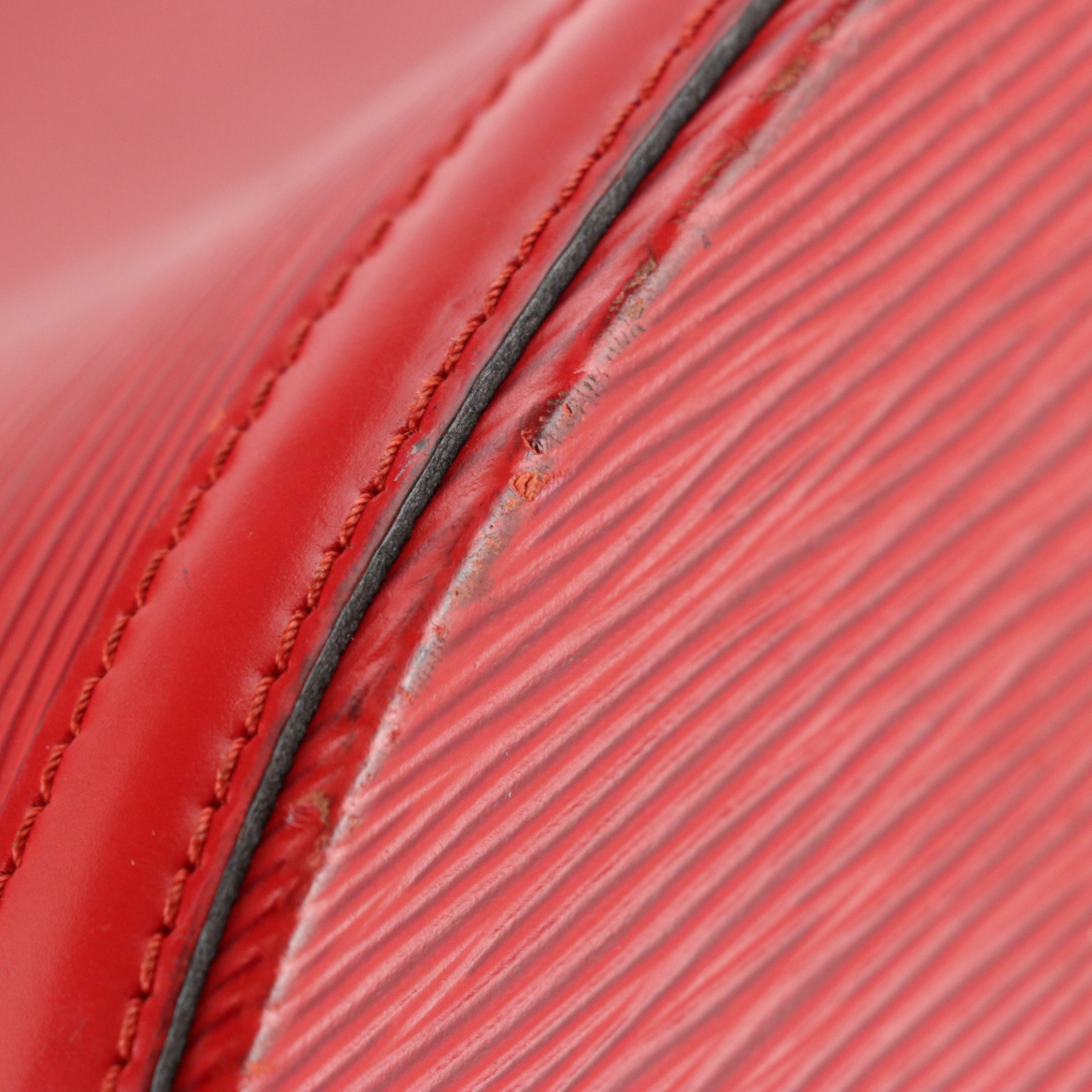 Louis Vuitton Cluny Shoulder Bag in Castilian Red Epi and Smooth Leather