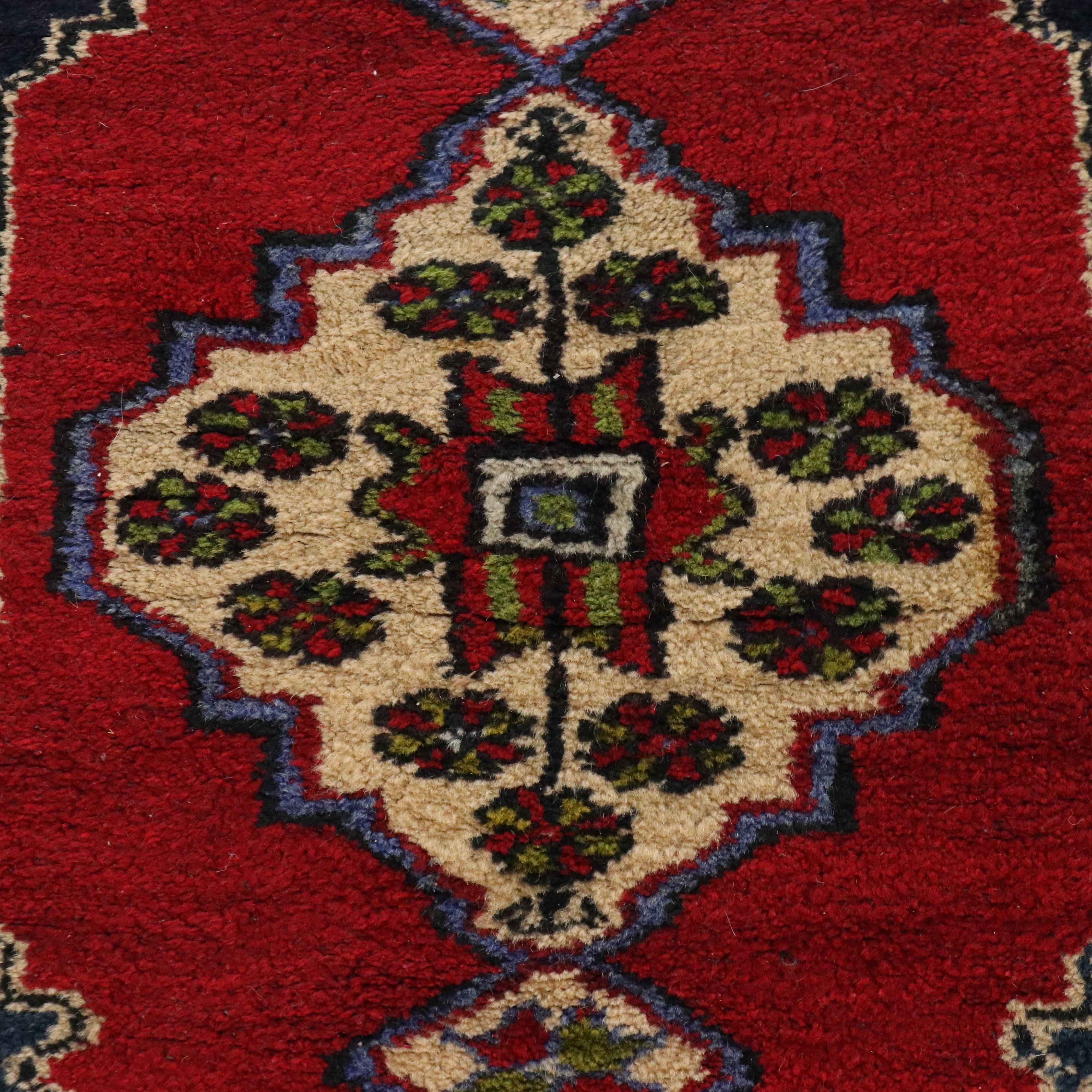 2' x 3'5 Hand-Knotted Turkish Taşpınar Accent Rug