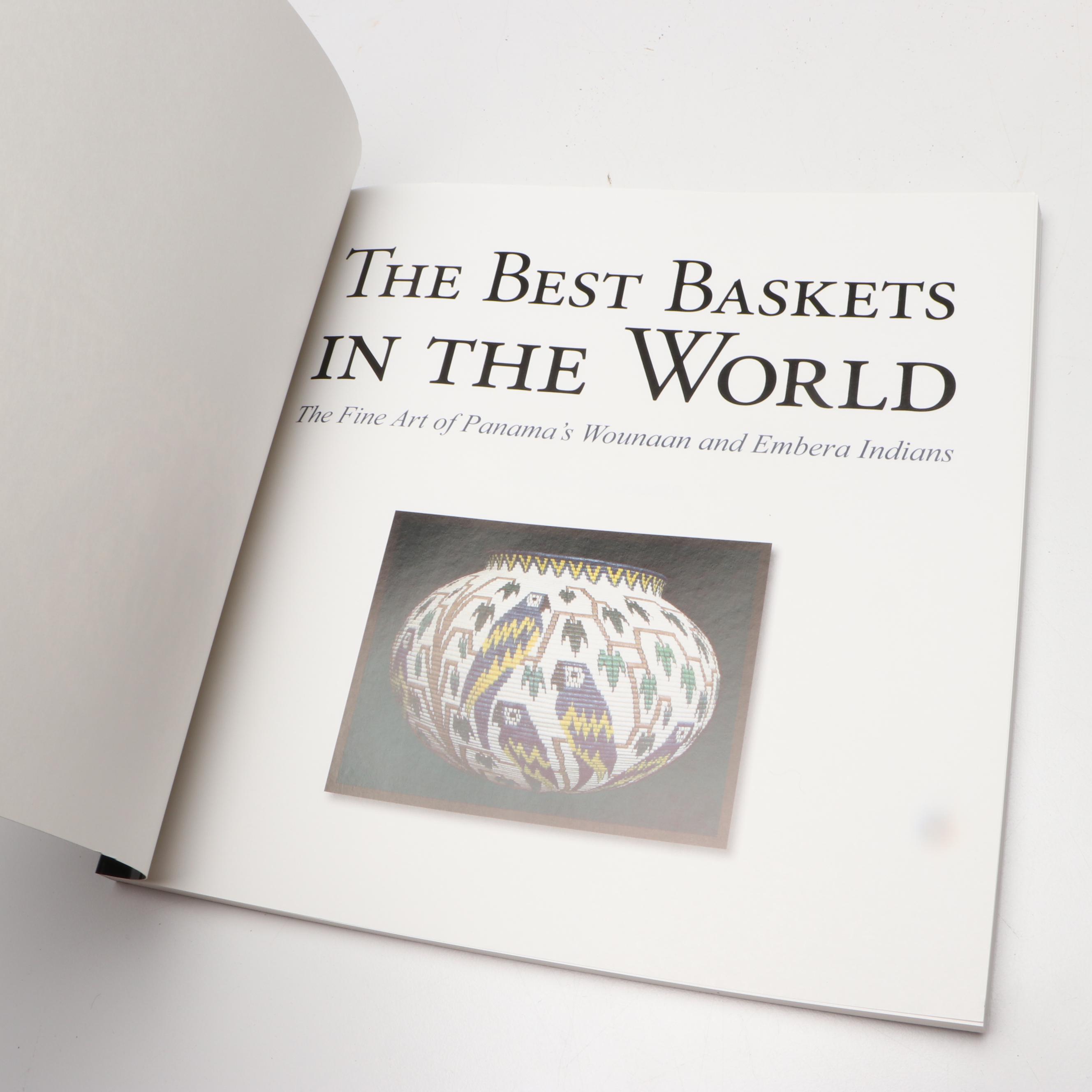 Panamanian Emberá-Wounaan Chunga Fiber Basket Depicting Birds and Butterflies