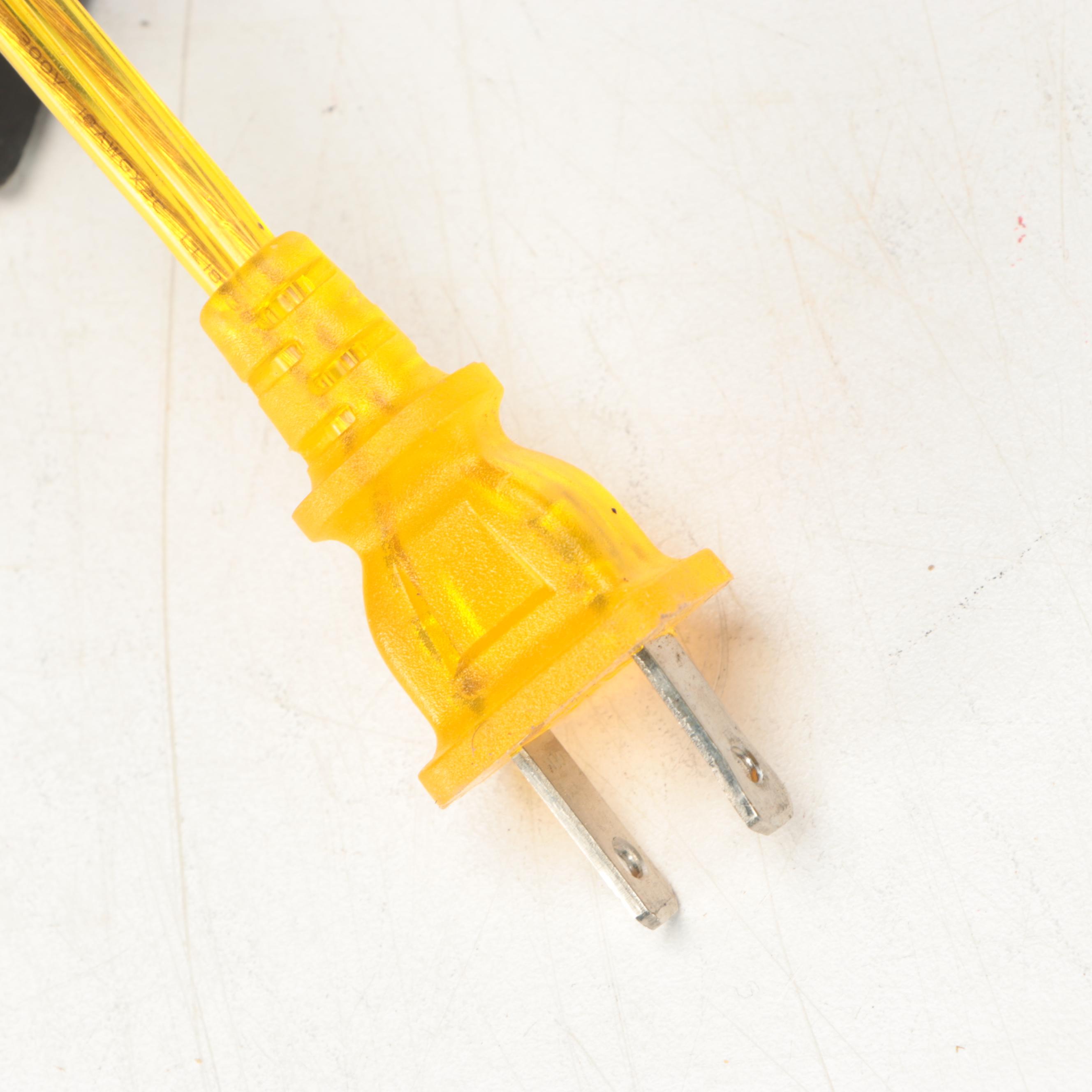 Figural Carved  Fish Table Lamp