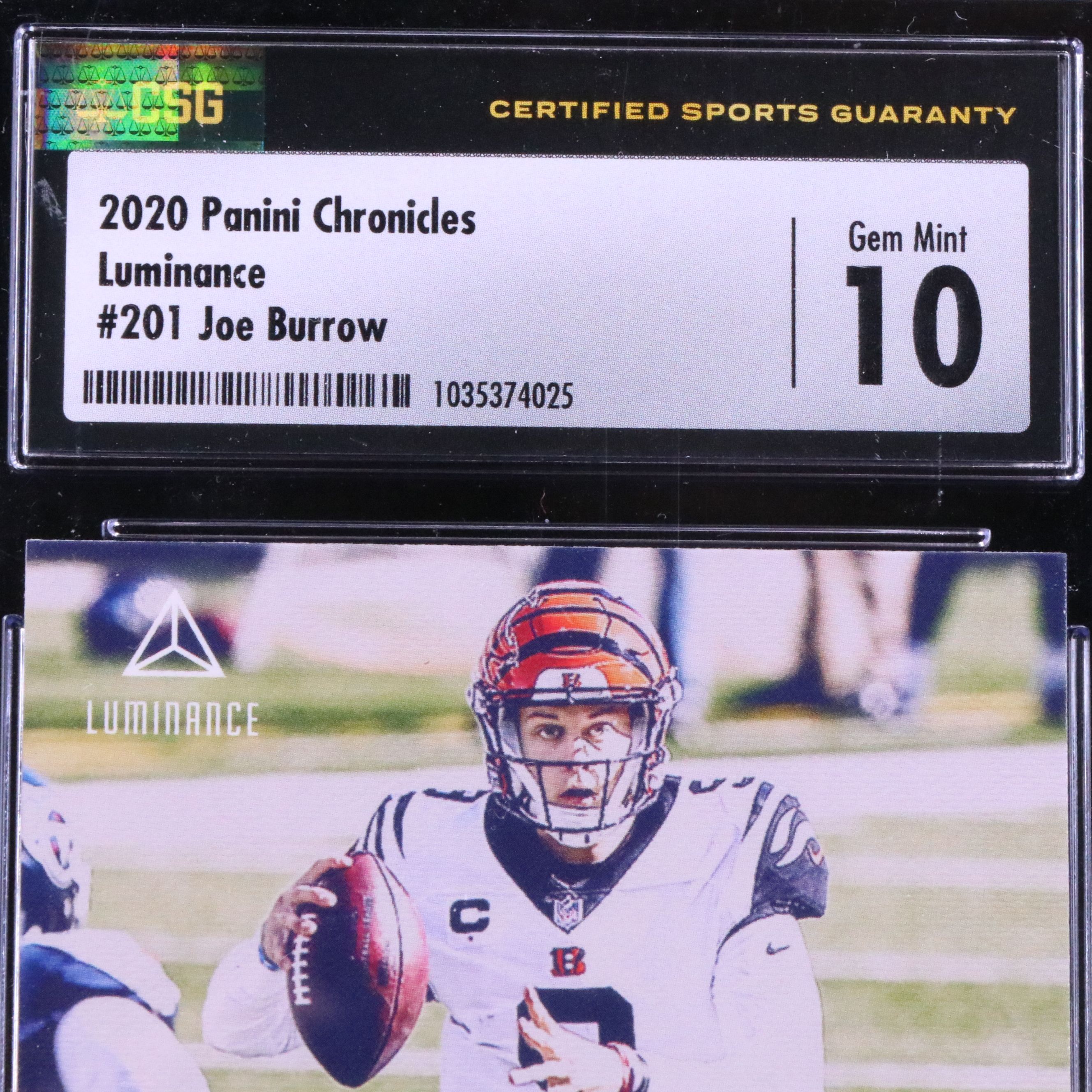 2020 Panini Chronicles Joe Burrow Luminance Rookie Football Card Graded CSG 10