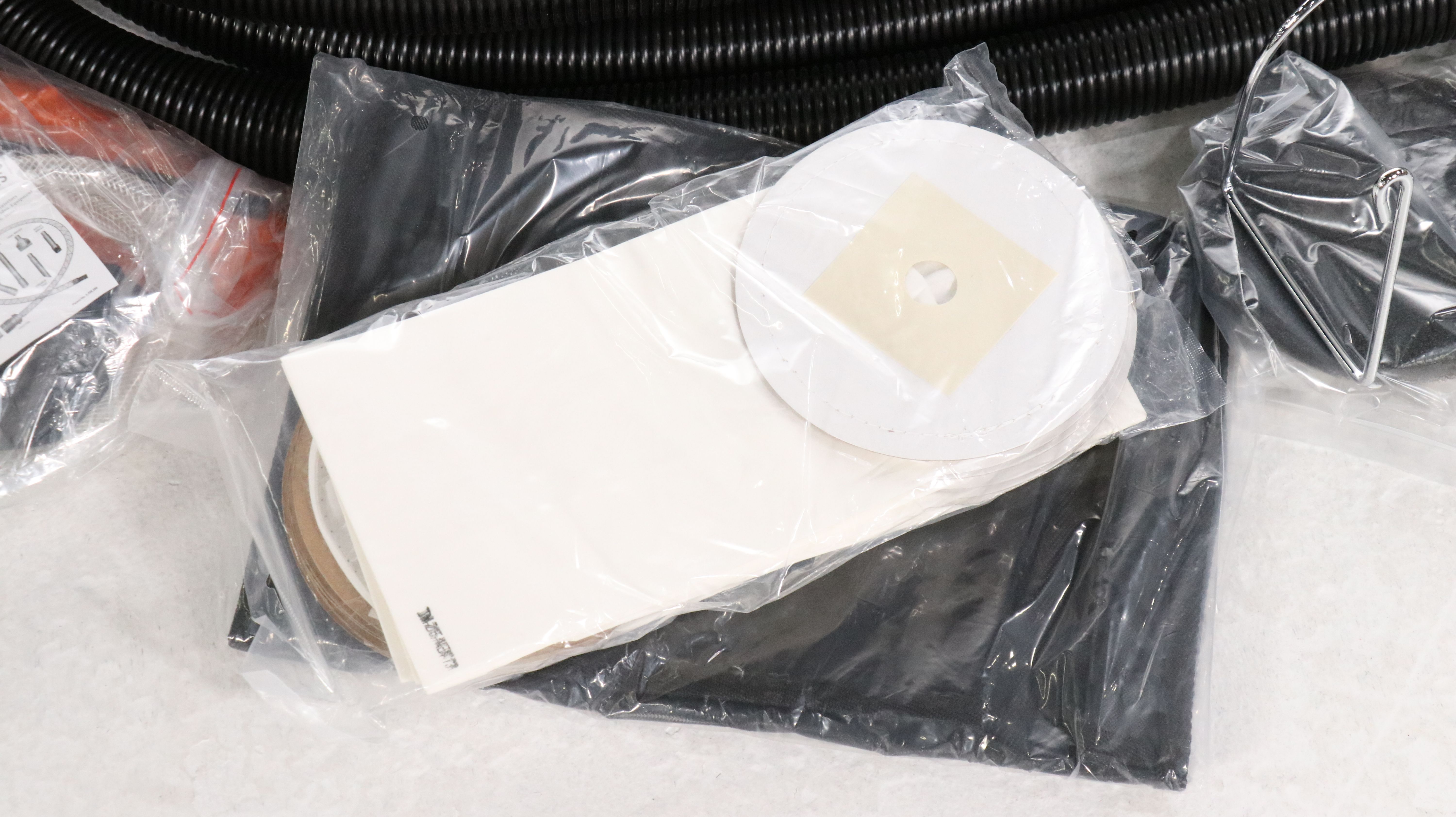 MetroVac Super Vac'N, Blaster with Hose and Accessories