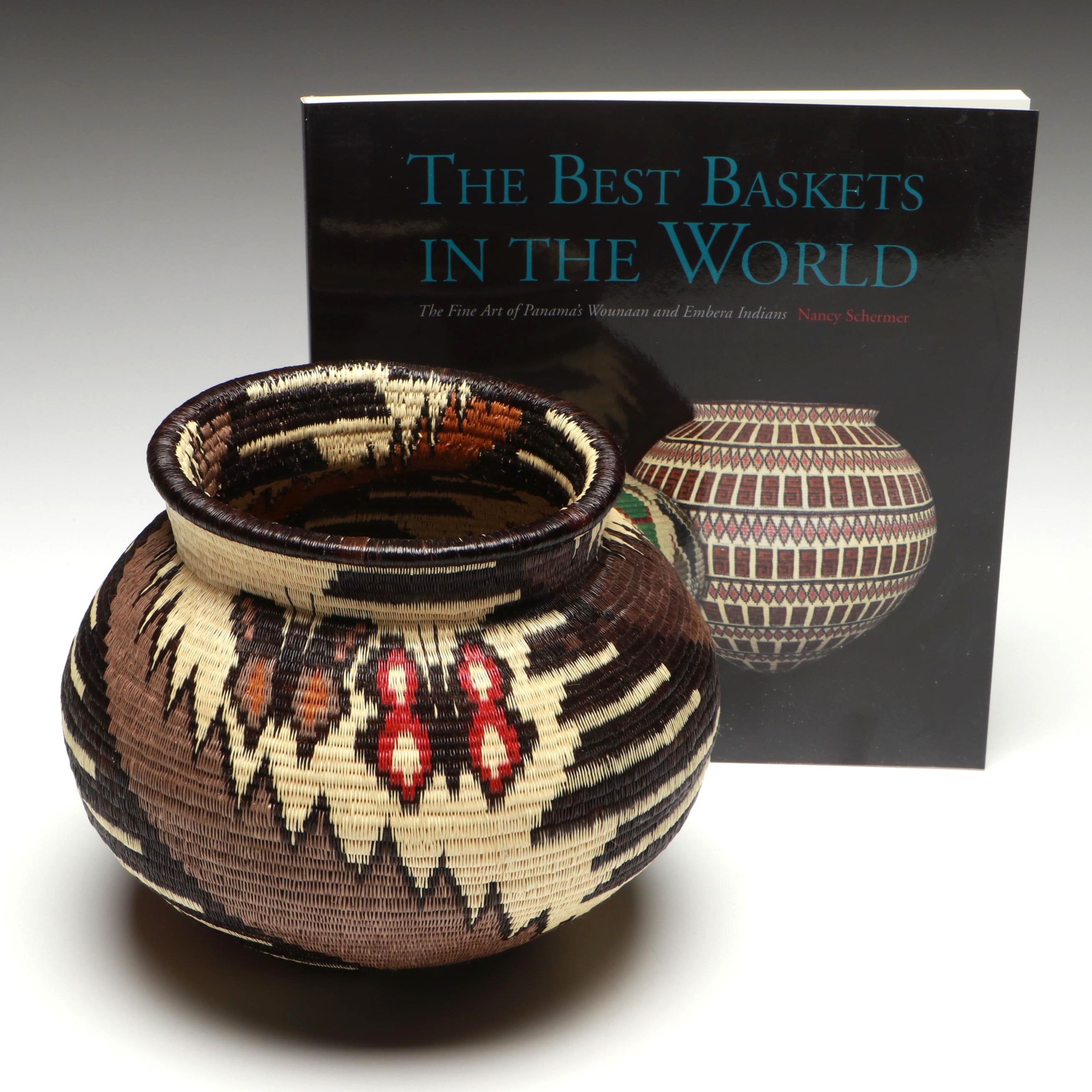 Panamanian Emberá-Wounaan Handwoven Chunga and Nahuala Palm Fiber Basket