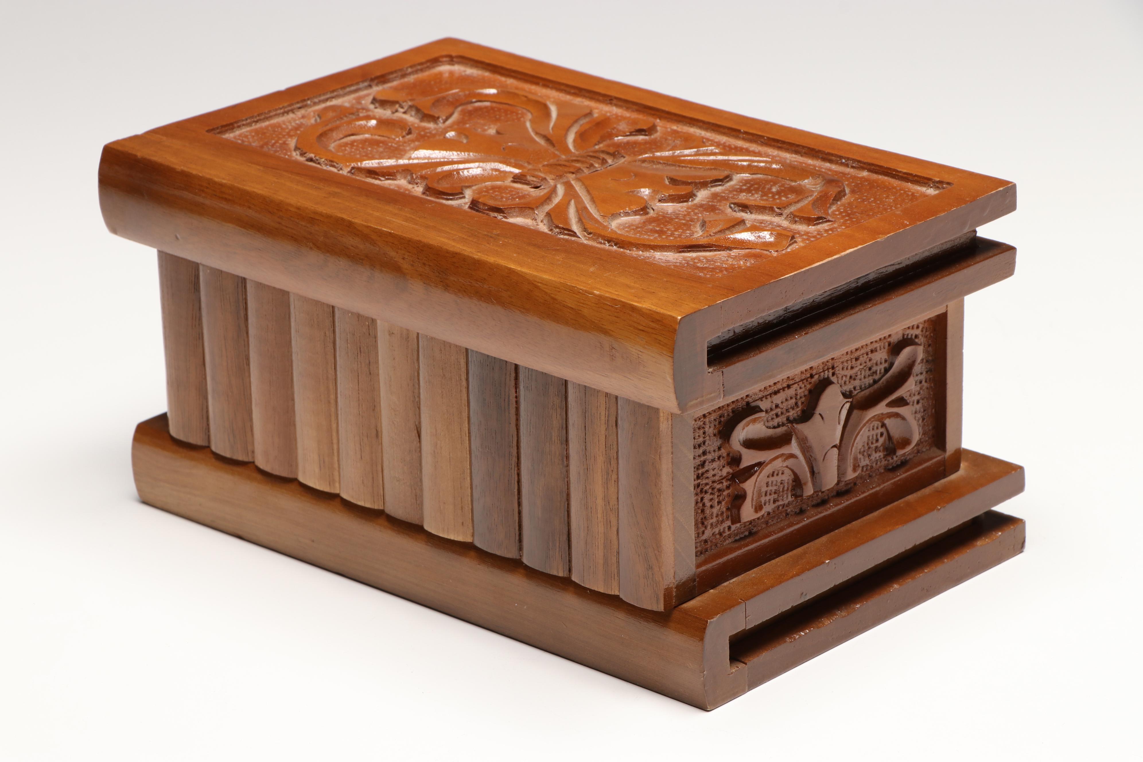 Quality Importers Humidor with Turkish and Other Carved Wood Boxes