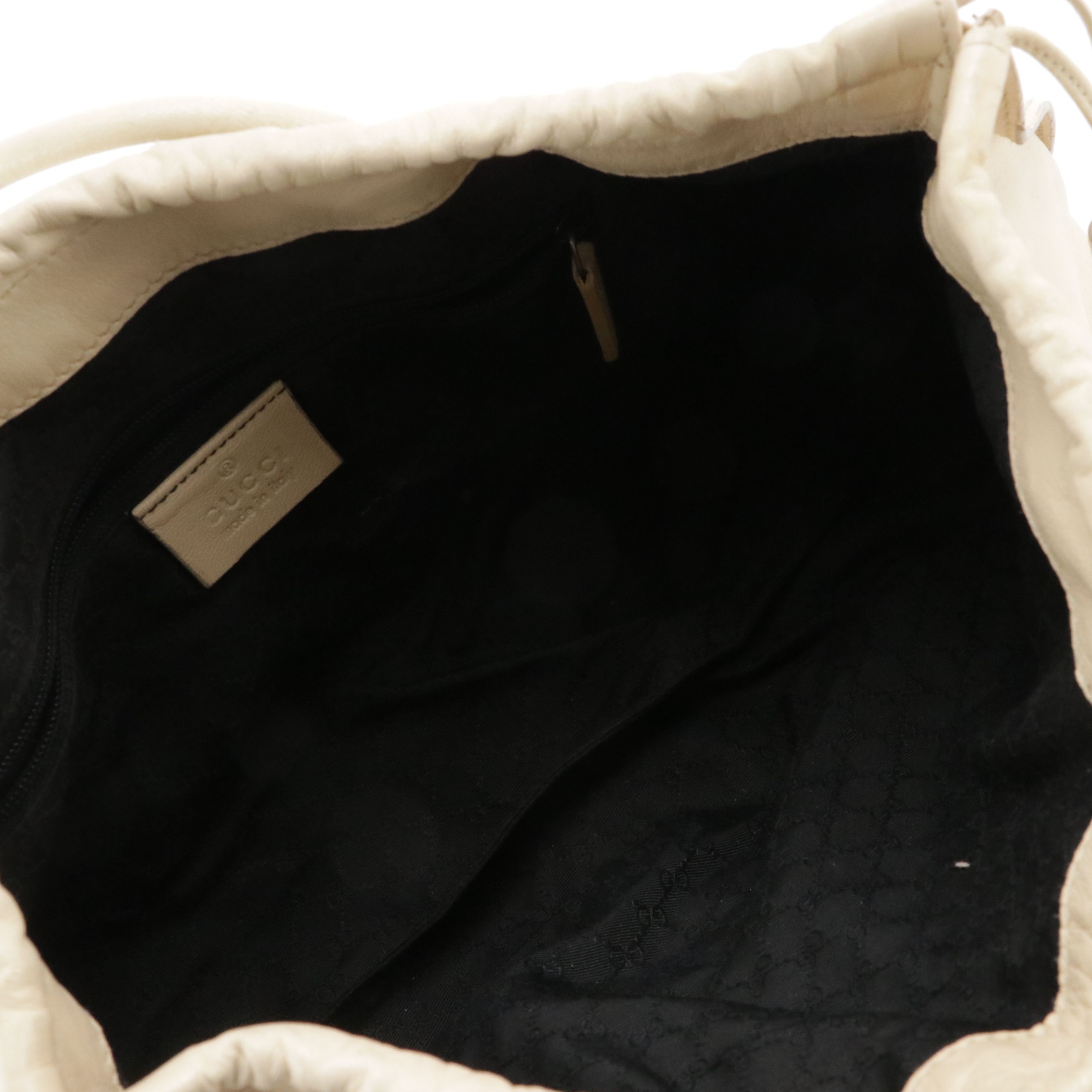 Gucci Tassel Drawstring Shoulder Bag in Ivory Calfskin Leather