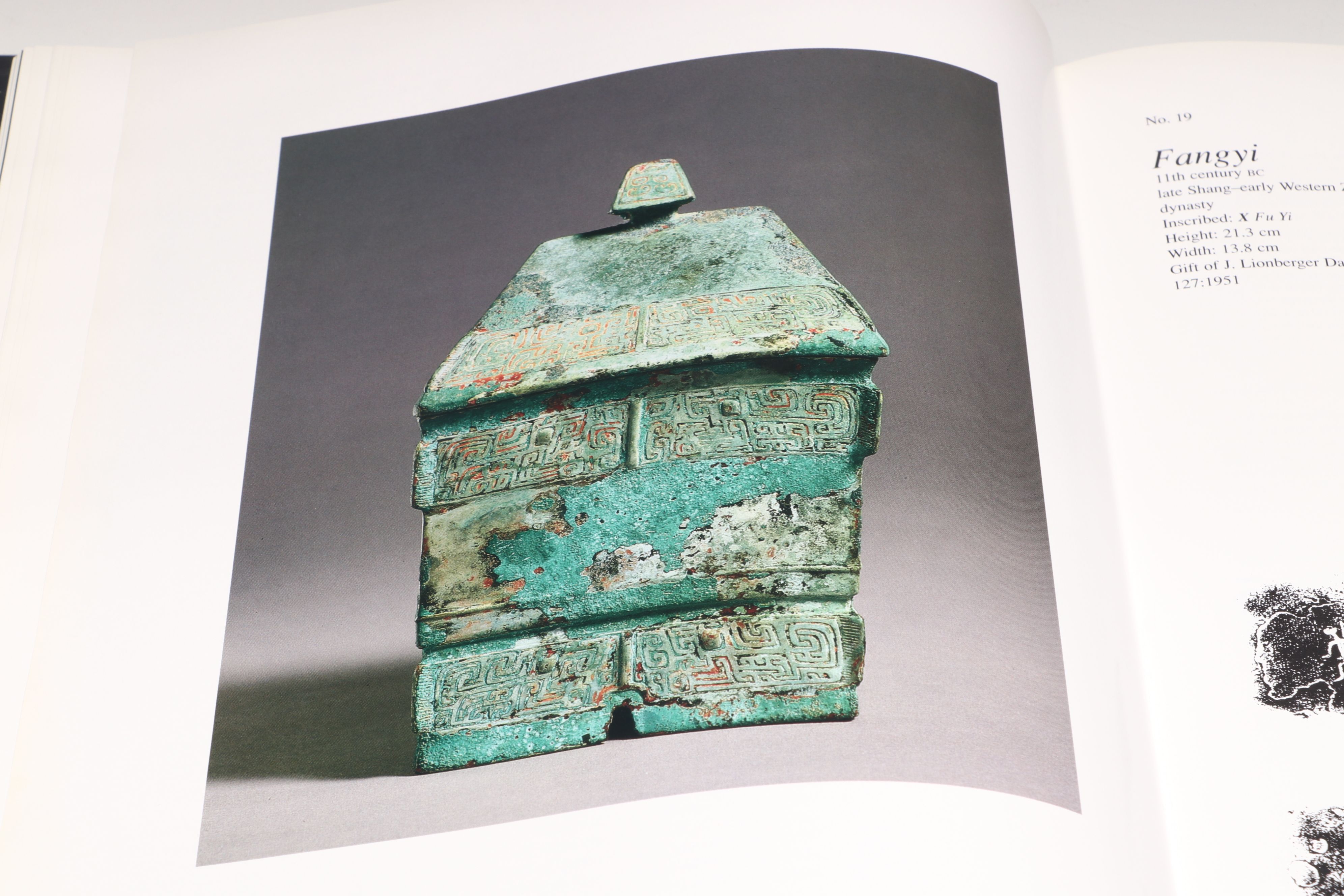 "Ancient Chinese Bronzes in the Shanghai Museum" and More Art History Books