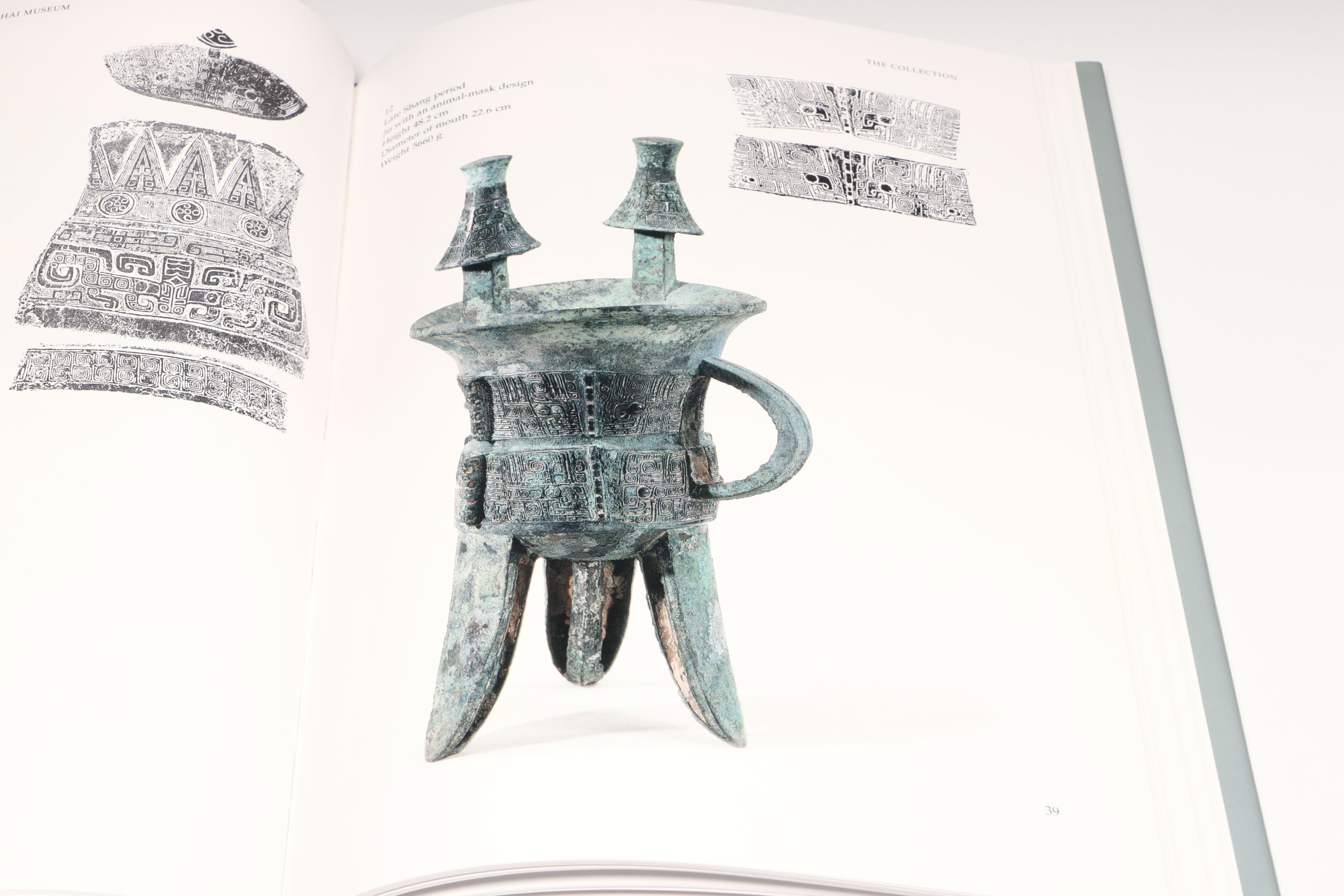 "Ancient Chinese Bronzes in the Shanghai Museum" and More Art History Books