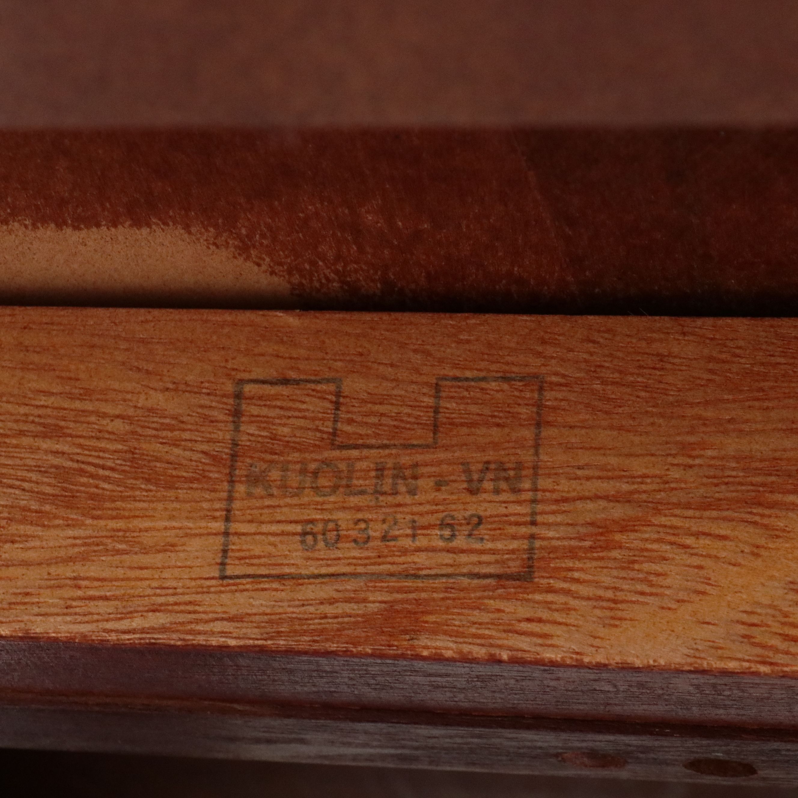 Kuolin Tropical Hardwood Dining Table with End Leaves