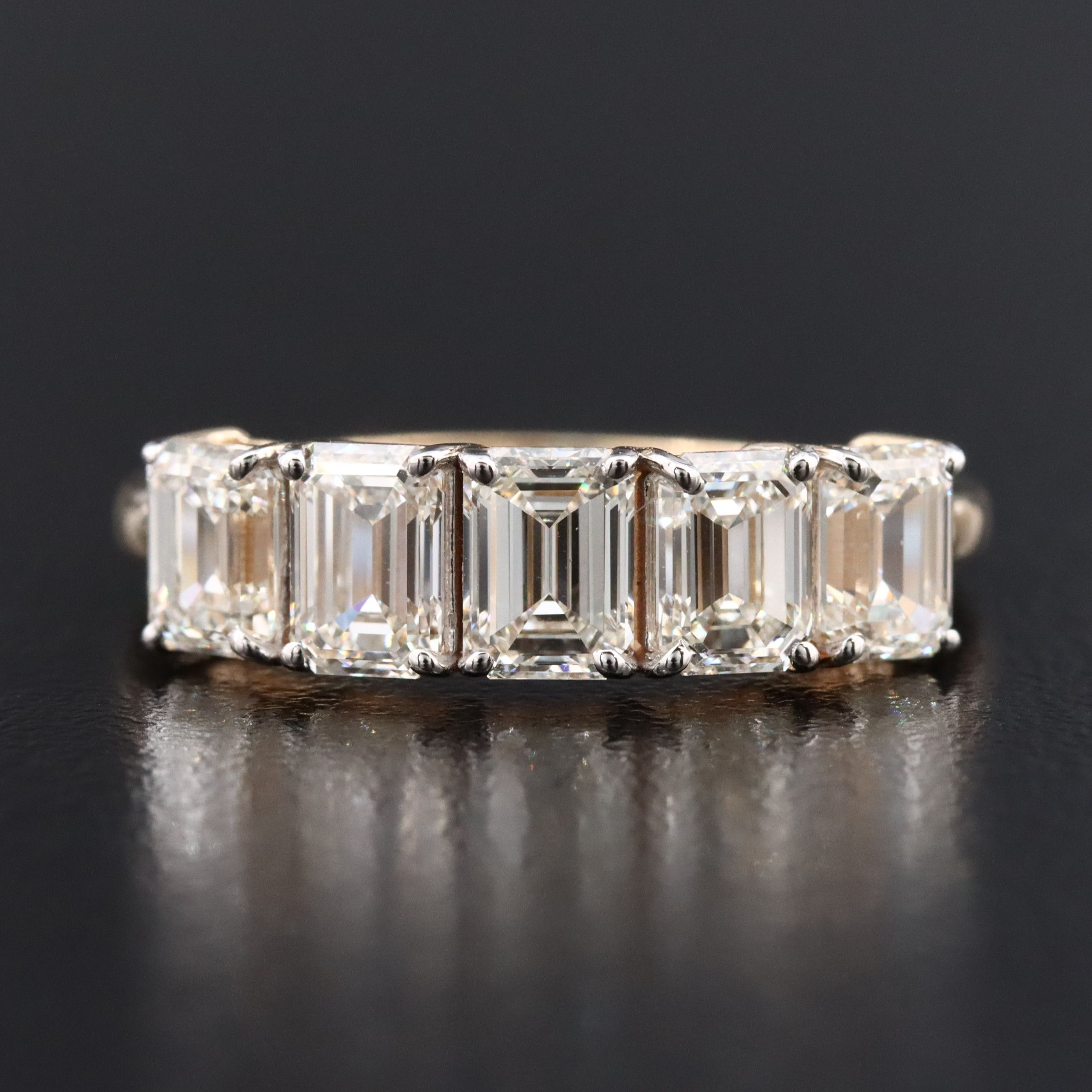 18K 2.01 CTW Internally Flawless Diamond Ring with GIA Reports