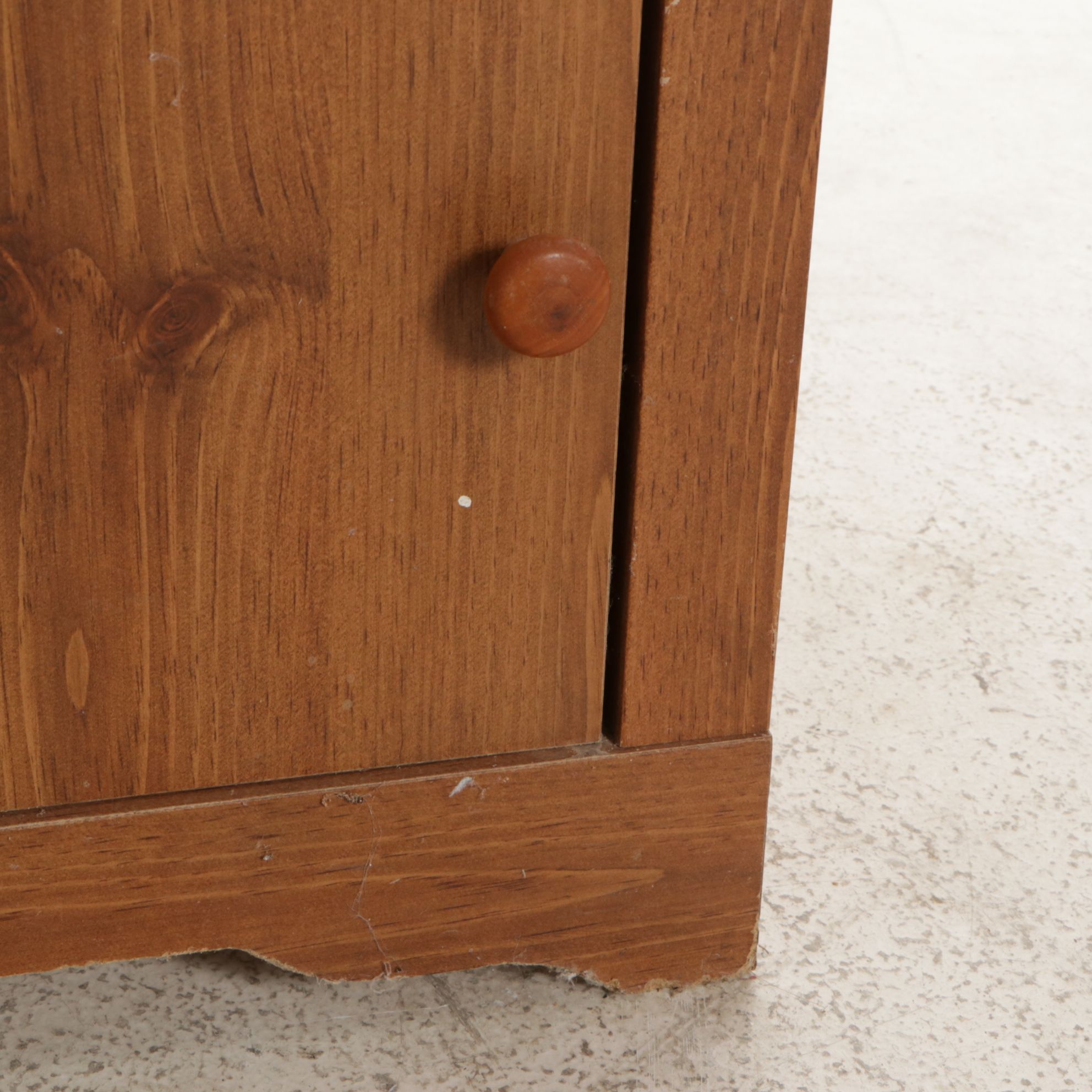 Woodgrain Finished Kitchen Storage Cabinet, Late 20th Century
