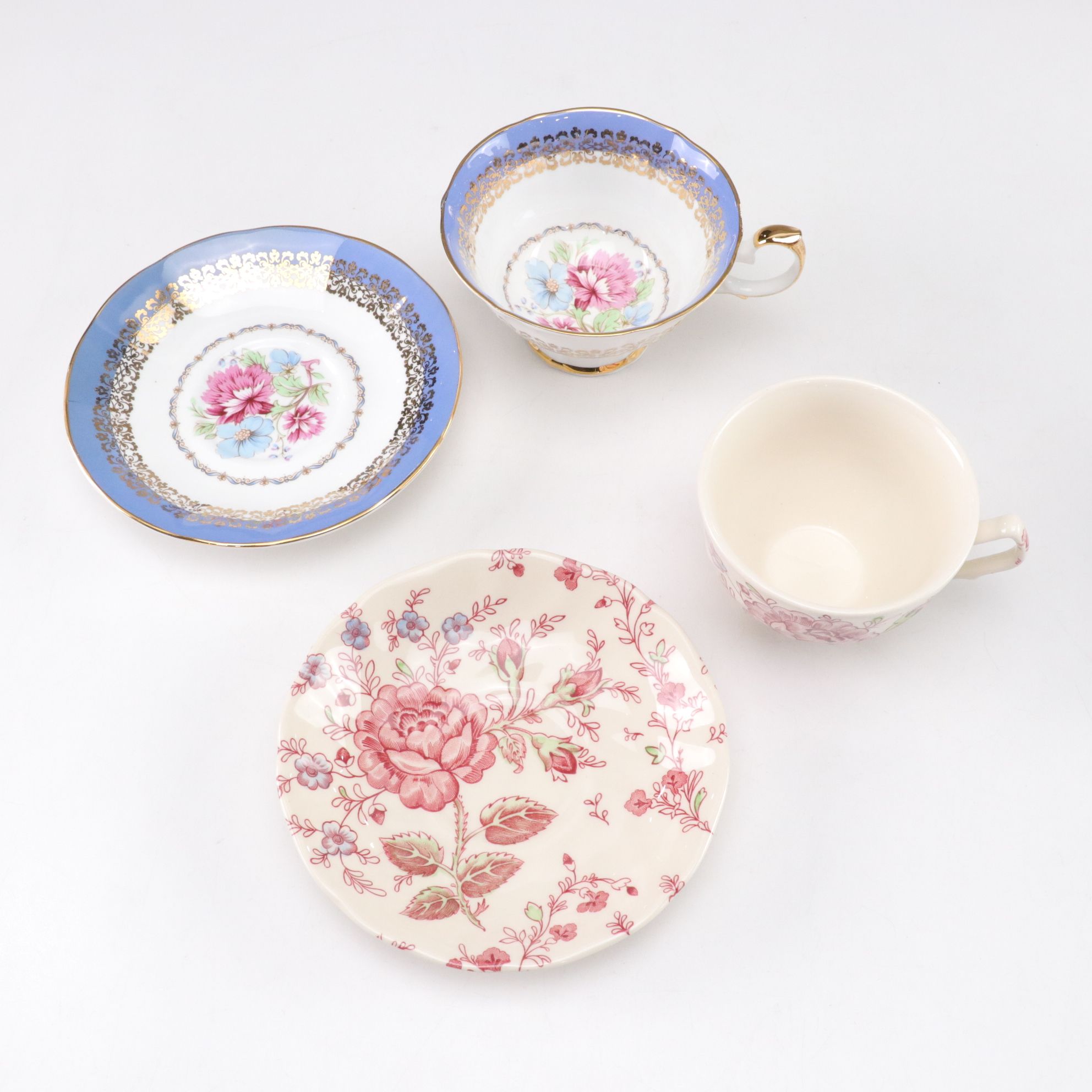 English Porcelain Teacups, Saucers & Teapot