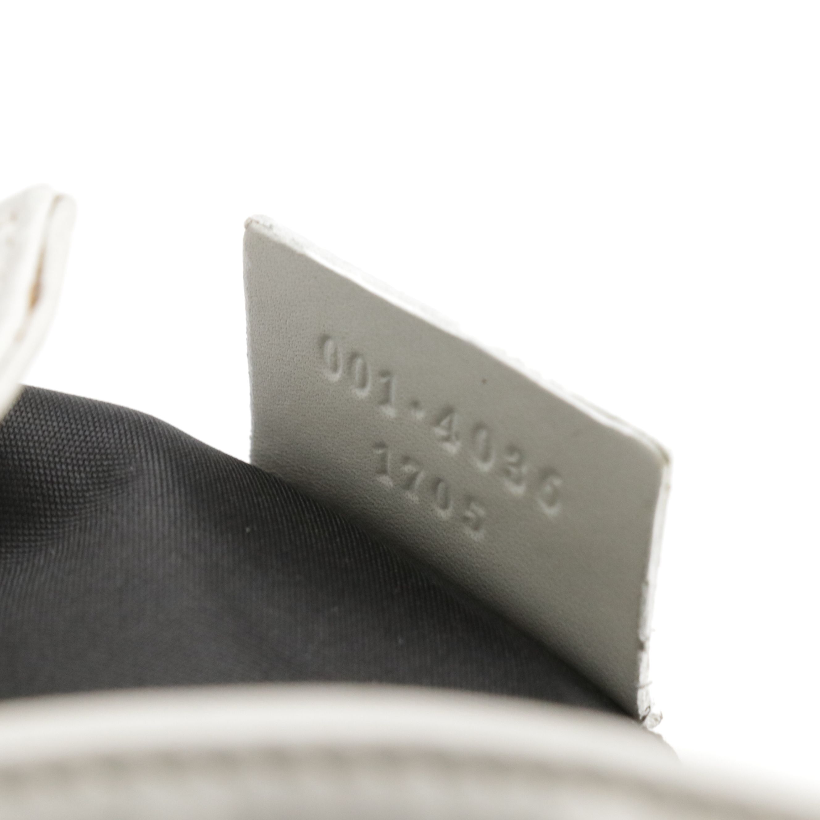 Gucci White Leather Drawstring Effect Tote with Paperclip Chain Strap