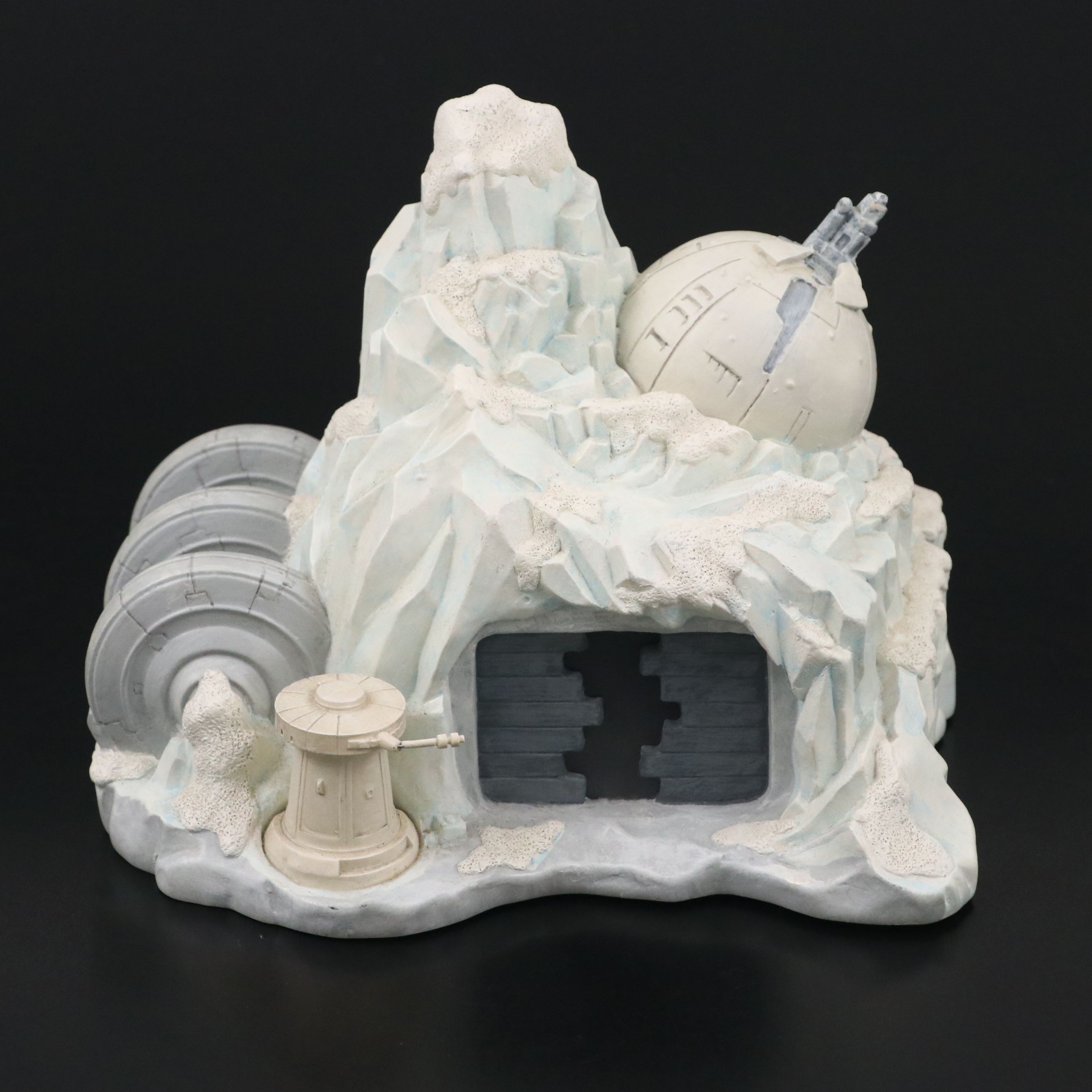 Hawthorne Village "Hoth Rebel Base" Star Wars Galactic Village Miniature