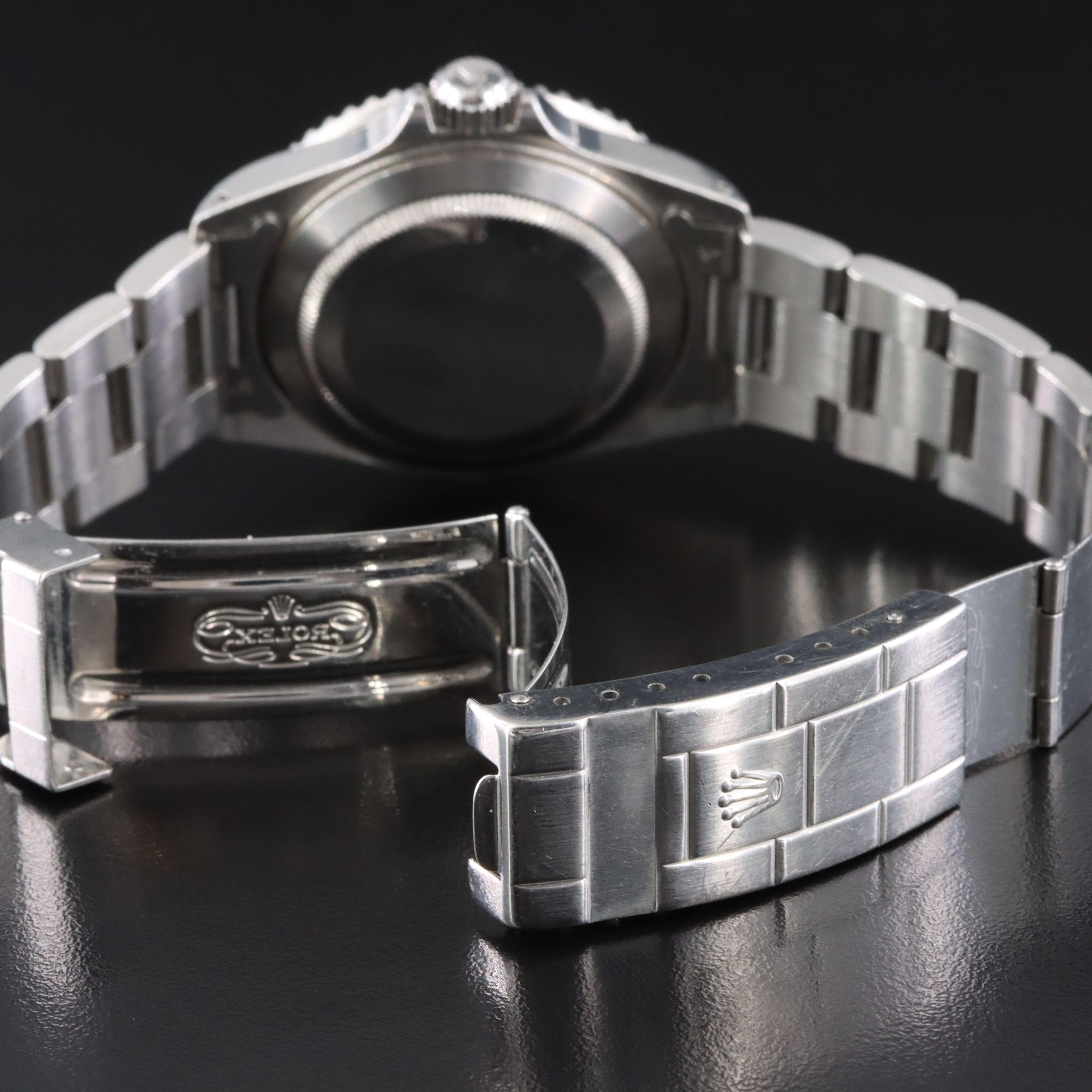 1999 Rolex Oyster Perpetual Submariner Date Swiss Only Dial 16610 Watch