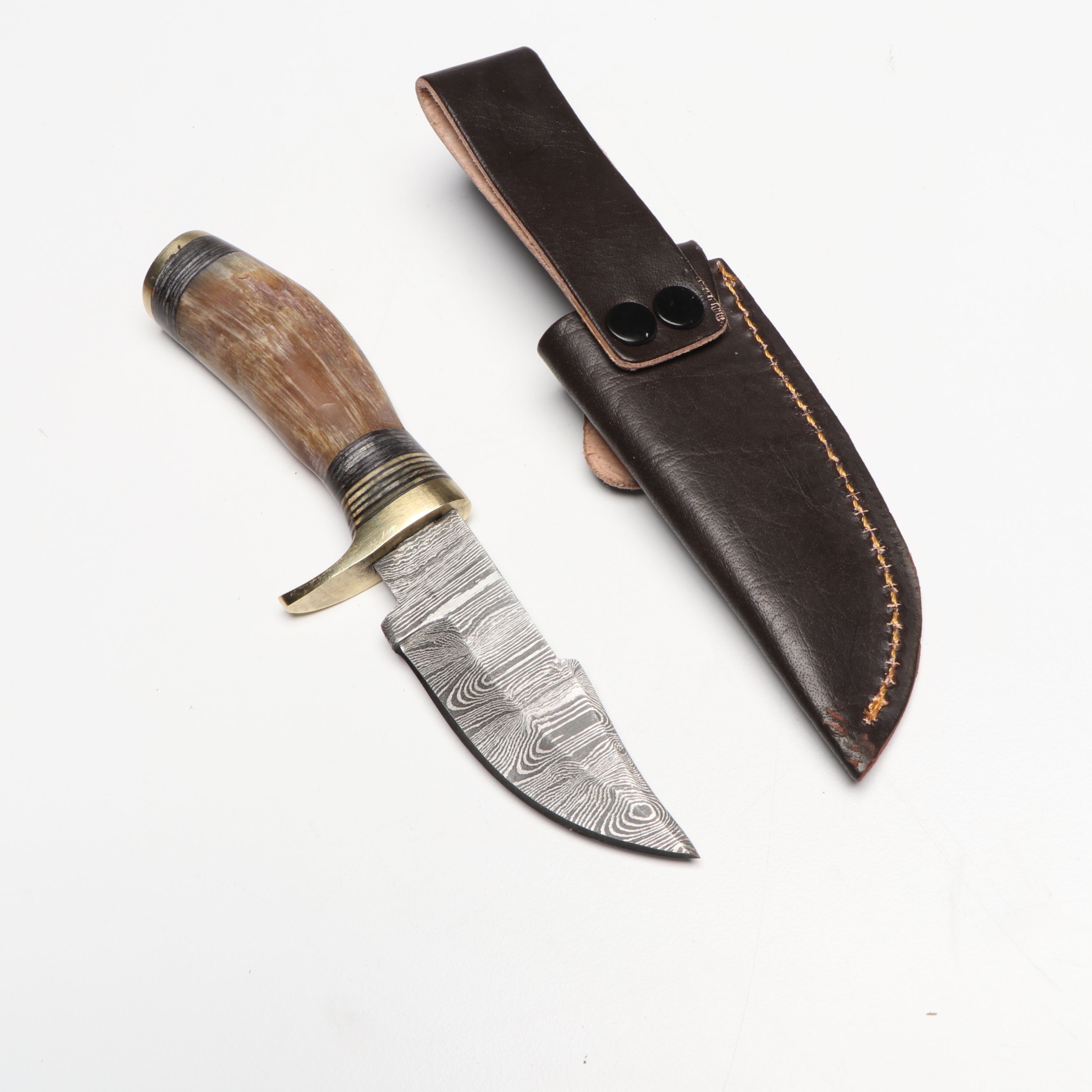 Bone and Antler Handled Damascus Steel Skinner Knives in Leather Scabbards