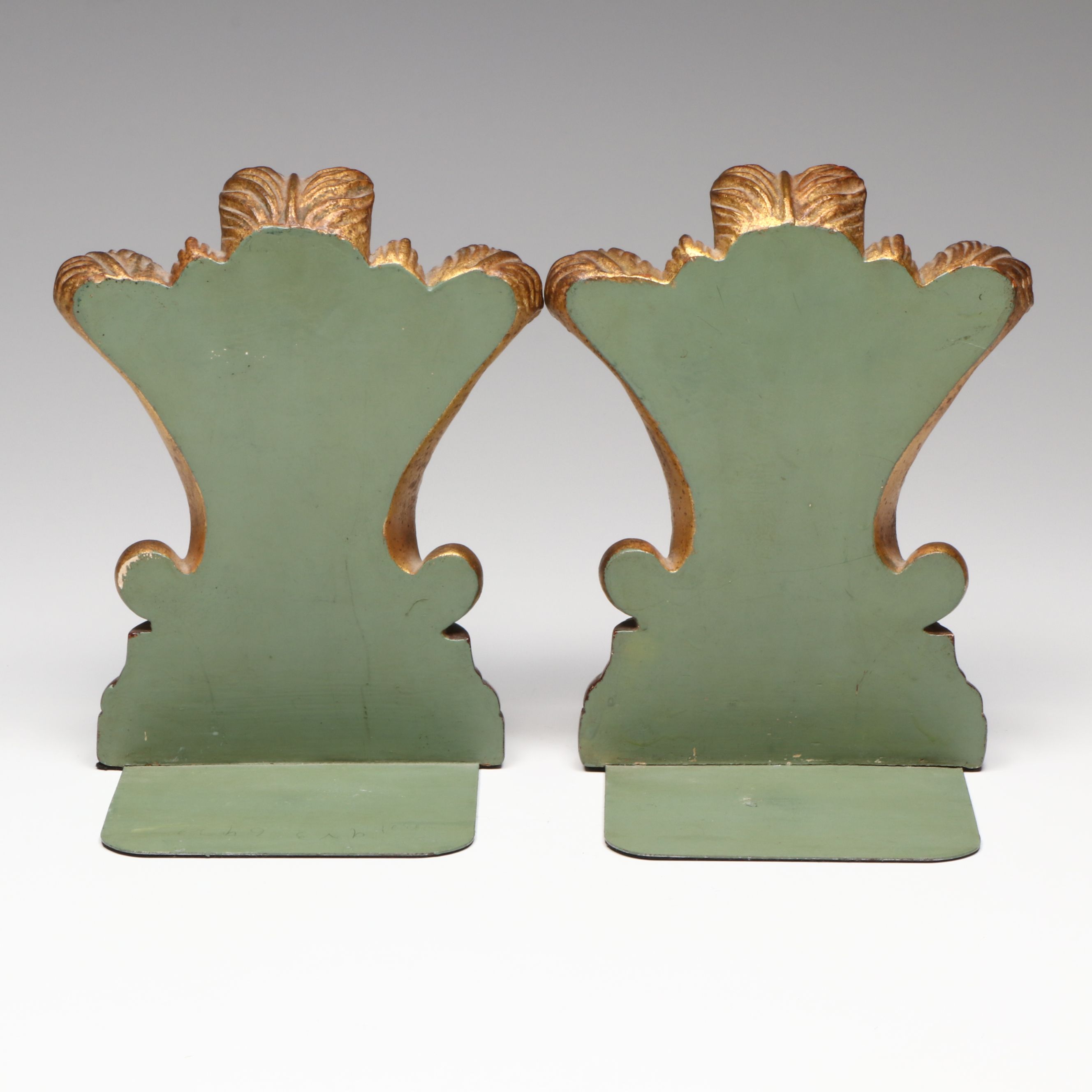 Vintage Gold Finish Acanthus Leaf Plaster Bookends