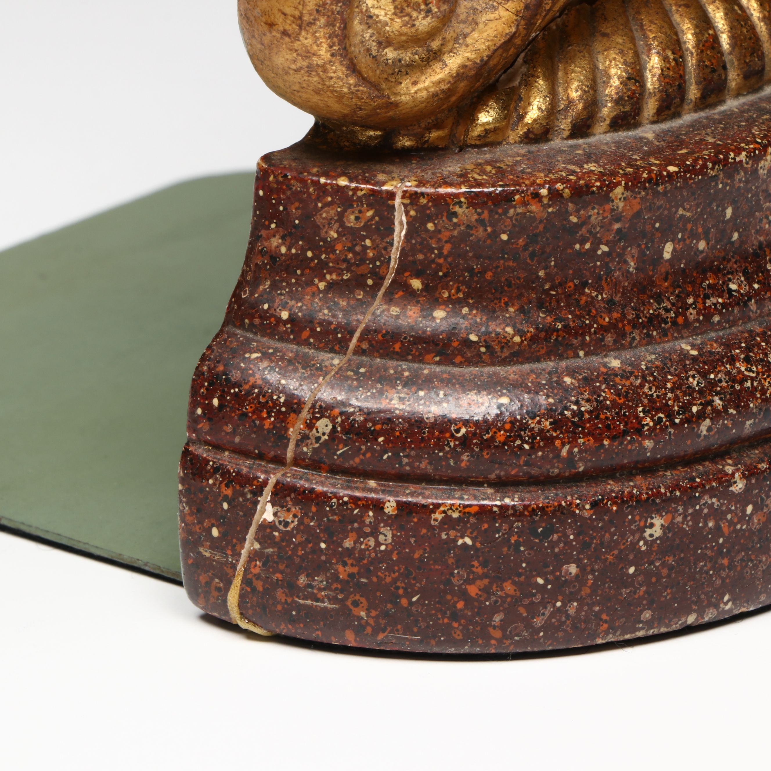 Vintage Gold Finish Acanthus Leaf Plaster Bookends