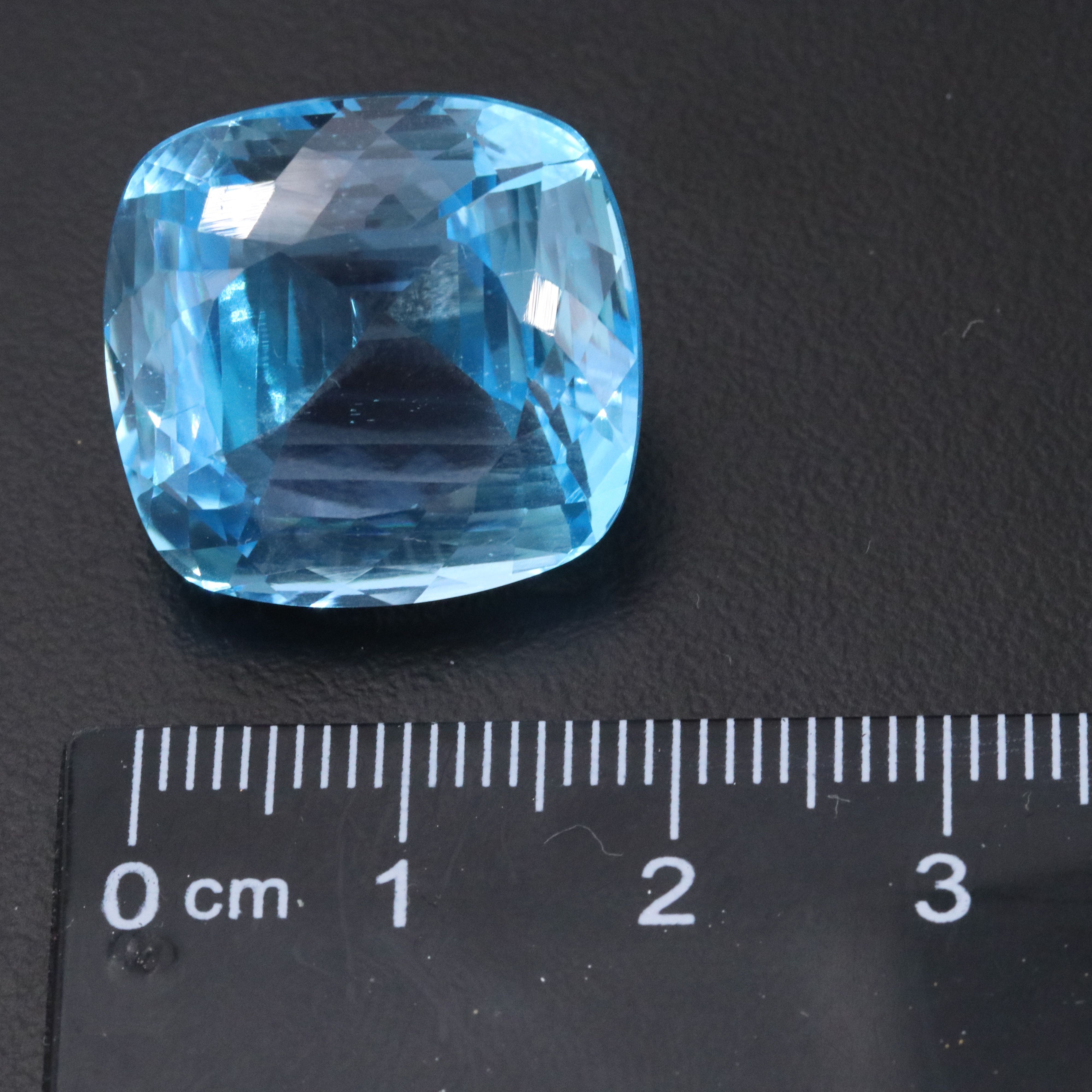 Loose 45.36 CT Blue Topaz
