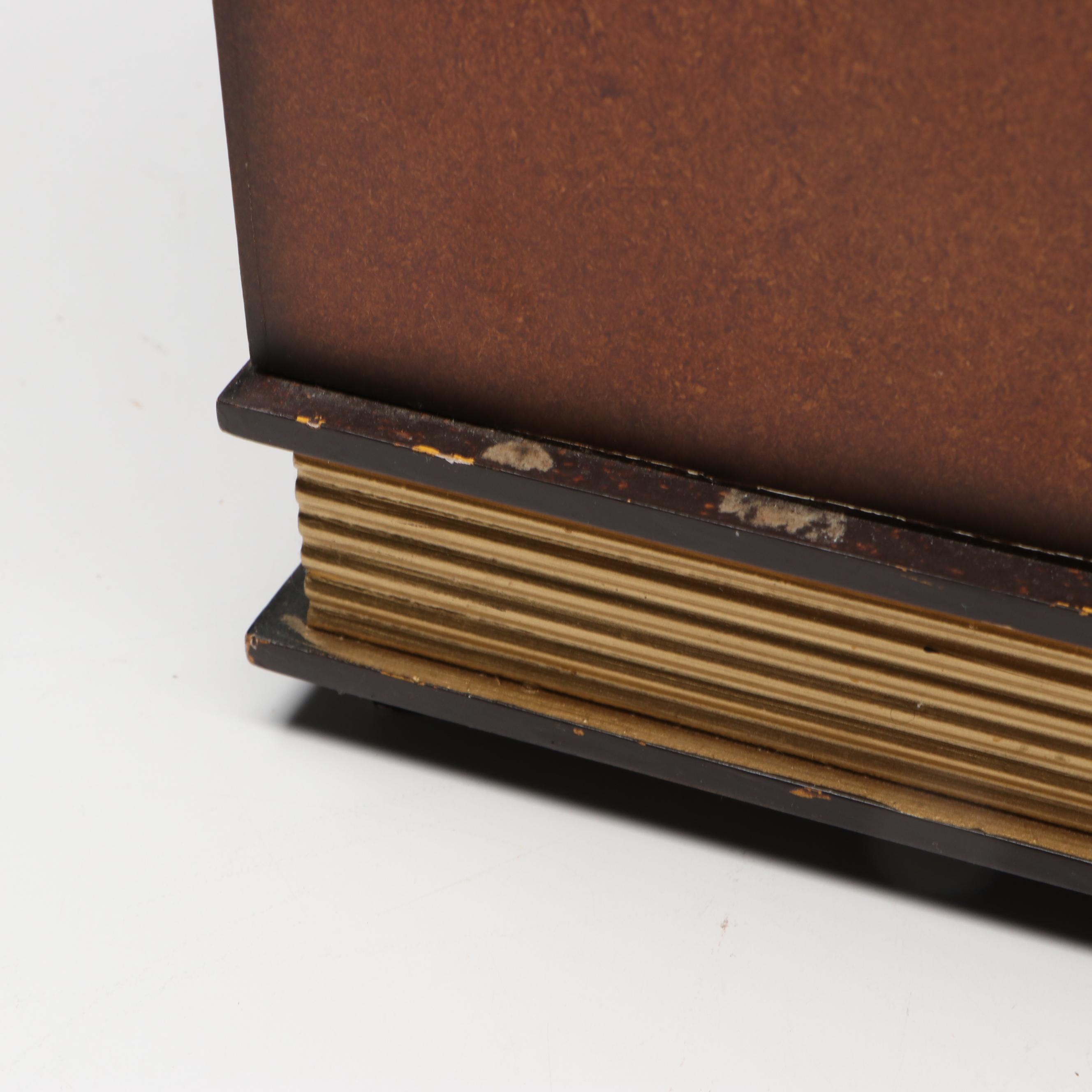 Brandywine Woodcrafts "Whalehead Club" Shelf Sitter with Faux Bookshelf Cabinet