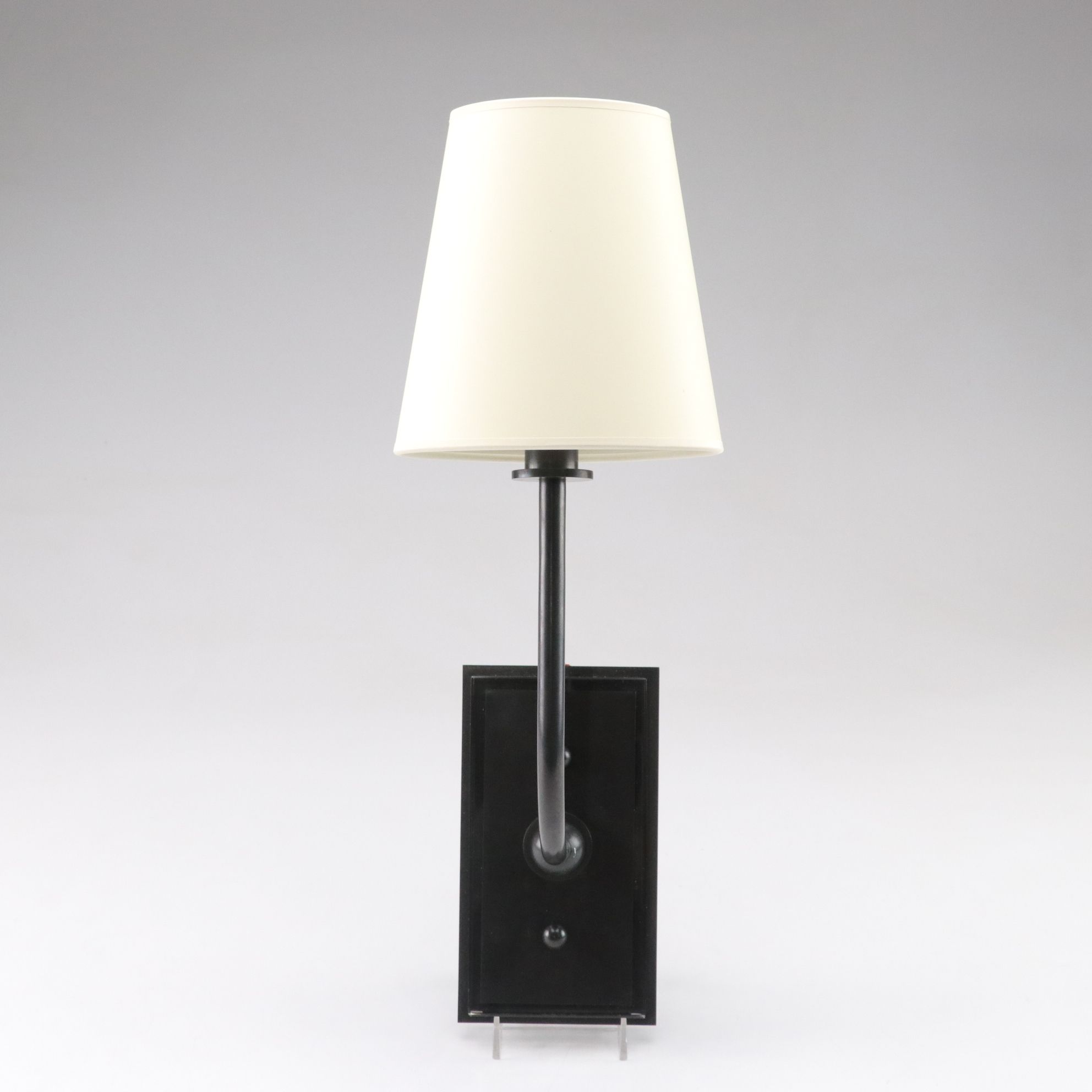 Thomas O'Brien Cordless Single Hulton Sconce Wall Mount Light by Visual Comfort