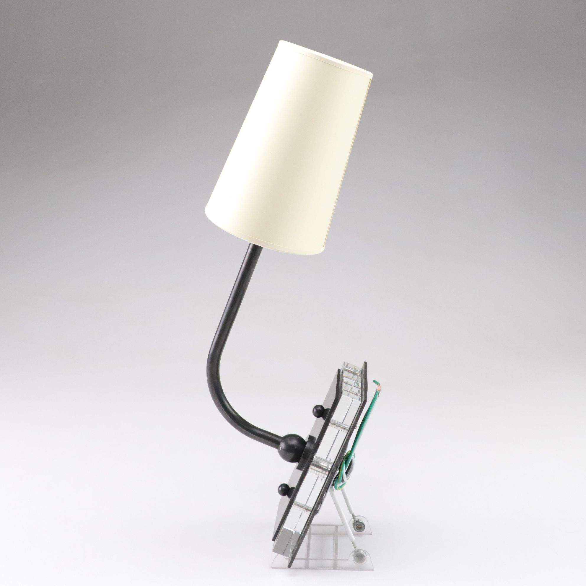 Thomas O'Brien Cordless Single Hulton Sconce Wall Mount Light by Visual Comfort