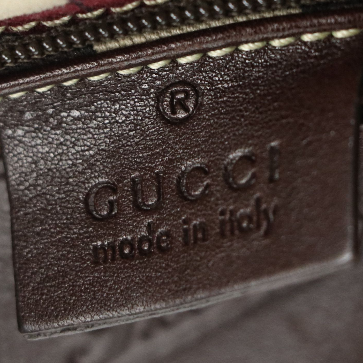 Gucci D-Ring Hobo Shoulder Bag in Dark Brown Guccissima Leather