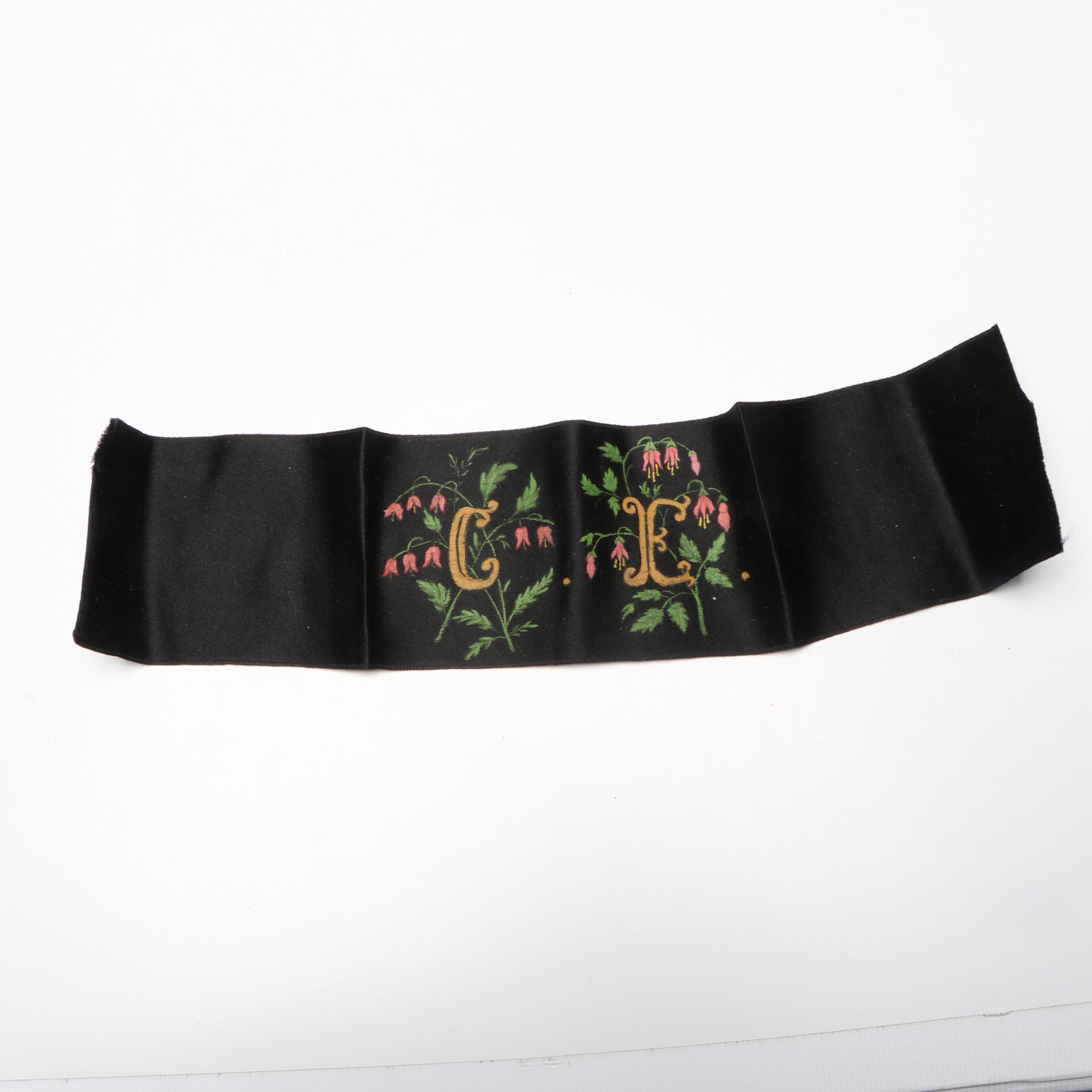 WWI and WWII Era Military Badges, Medals and More Featuring Victory Medal