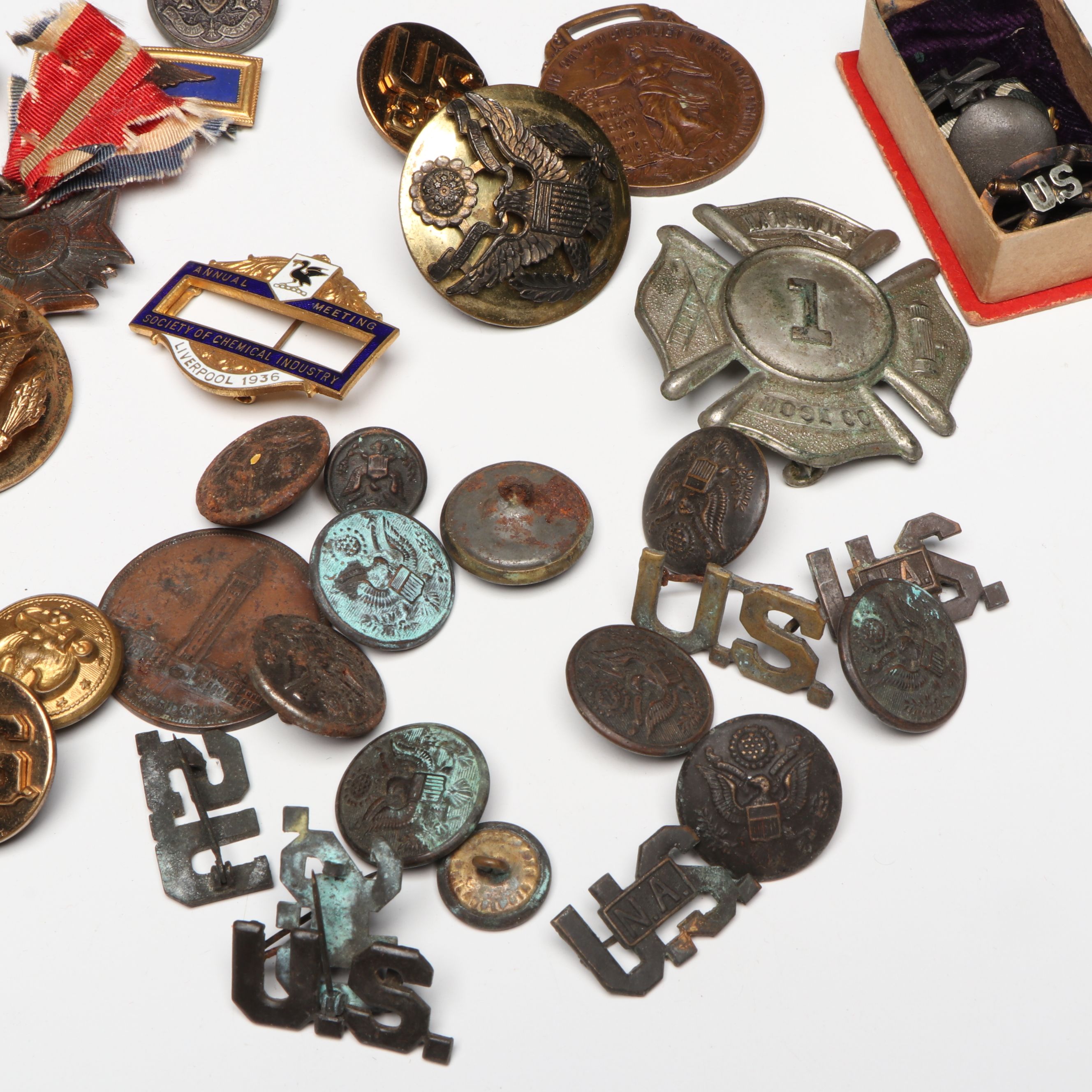 WWI and WWII Era Military Badges, Medals and More Featuring Victory Medal