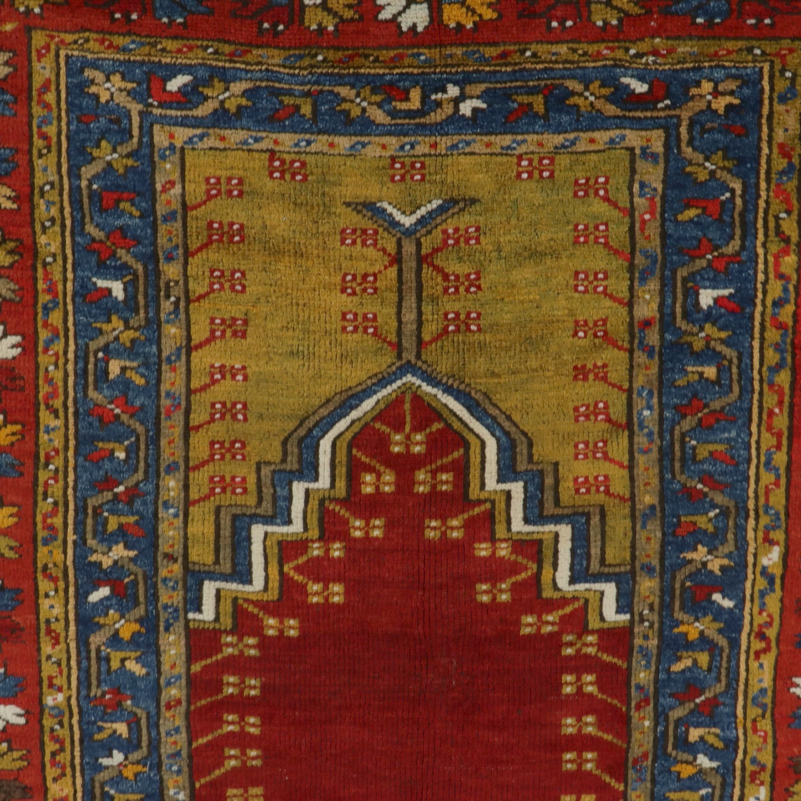 4'1 x 5'10 Hand-Knotted Turkish Balıkesir Prayer Rug