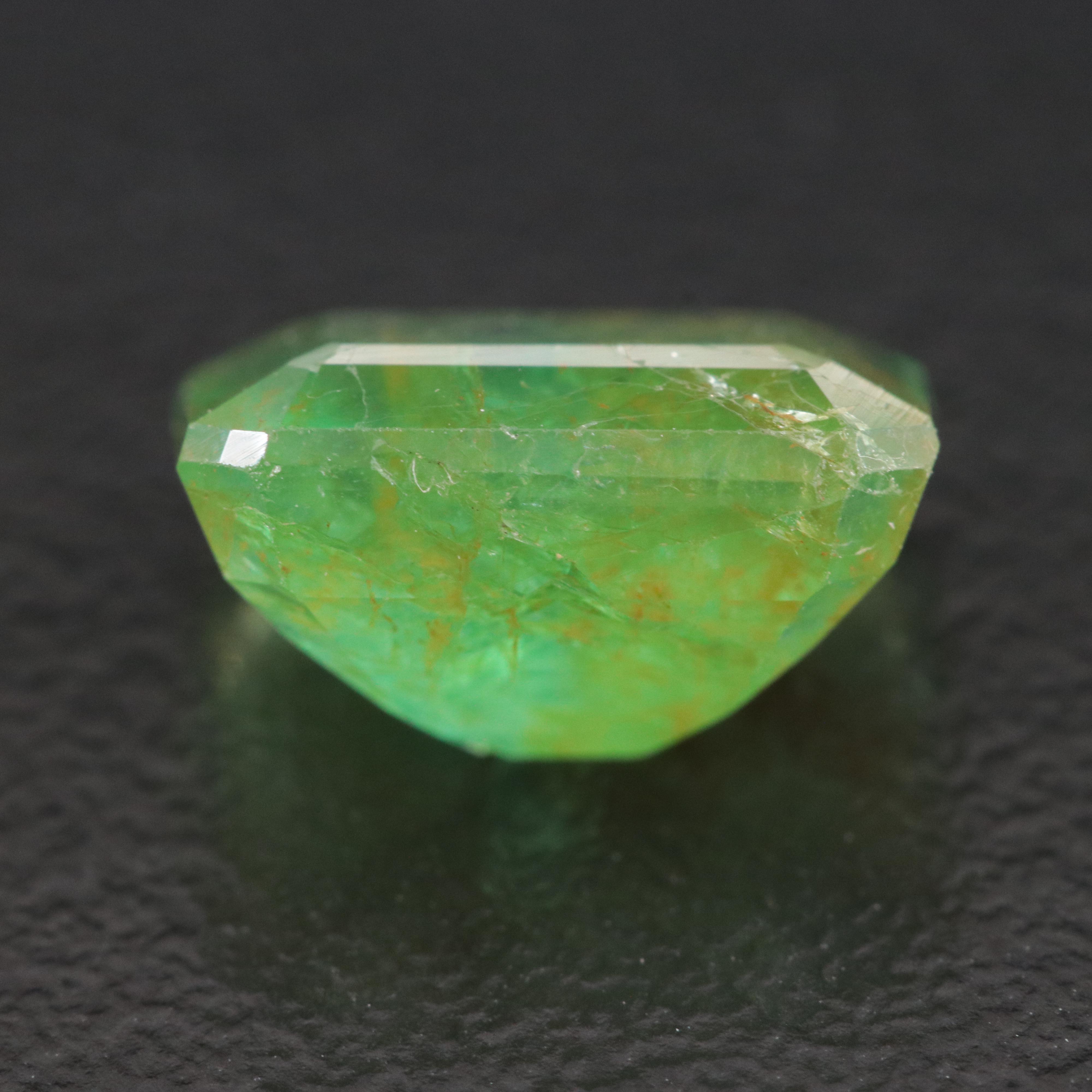 Loose 3.31 CT Emerald