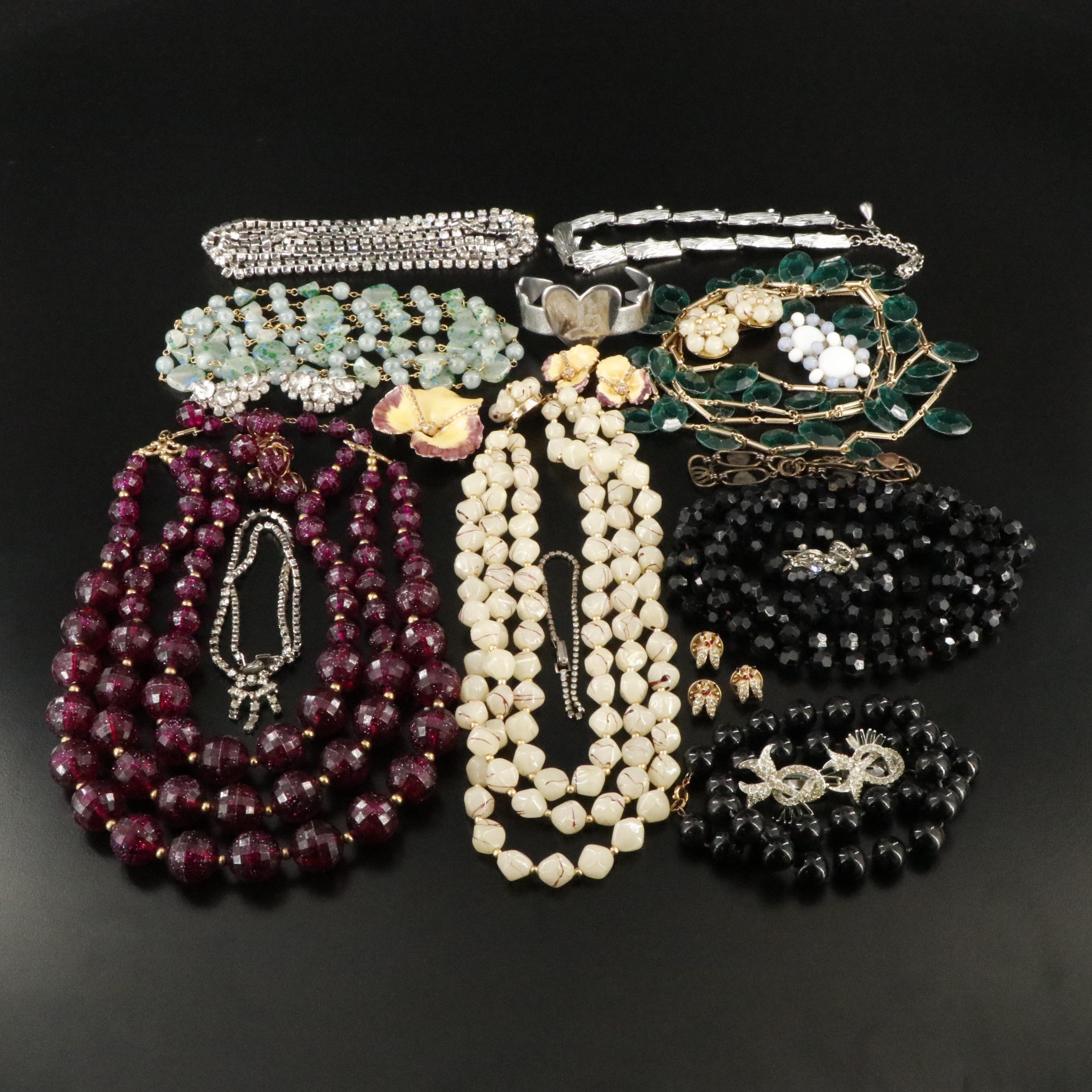 Weiss Pansy Flower Brooch and Earring Set Featured in Jewelry Collection