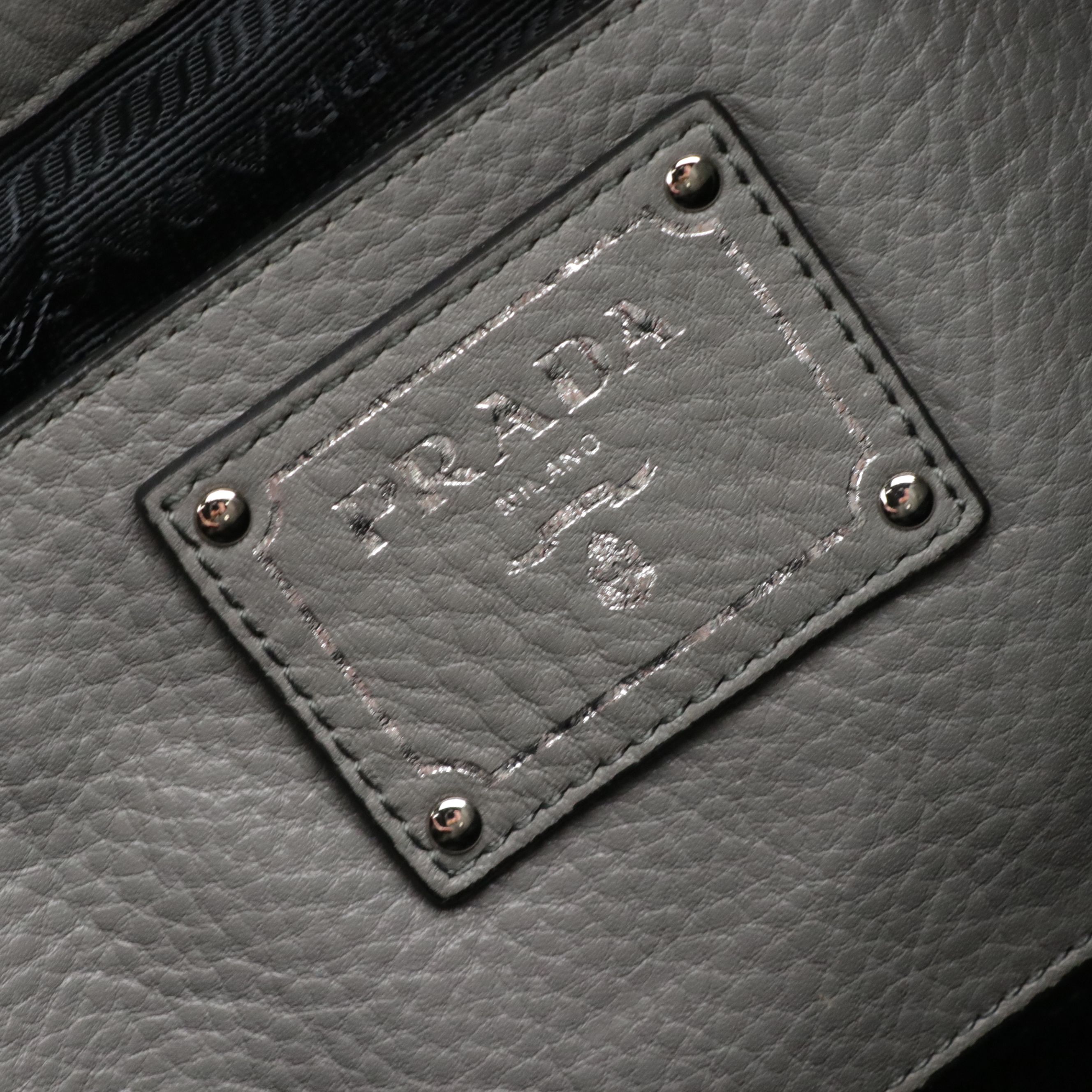 Prada Grey Vitello Daino Leather Two-Way Tote Bag w Prada Faceted Cut Key Ring