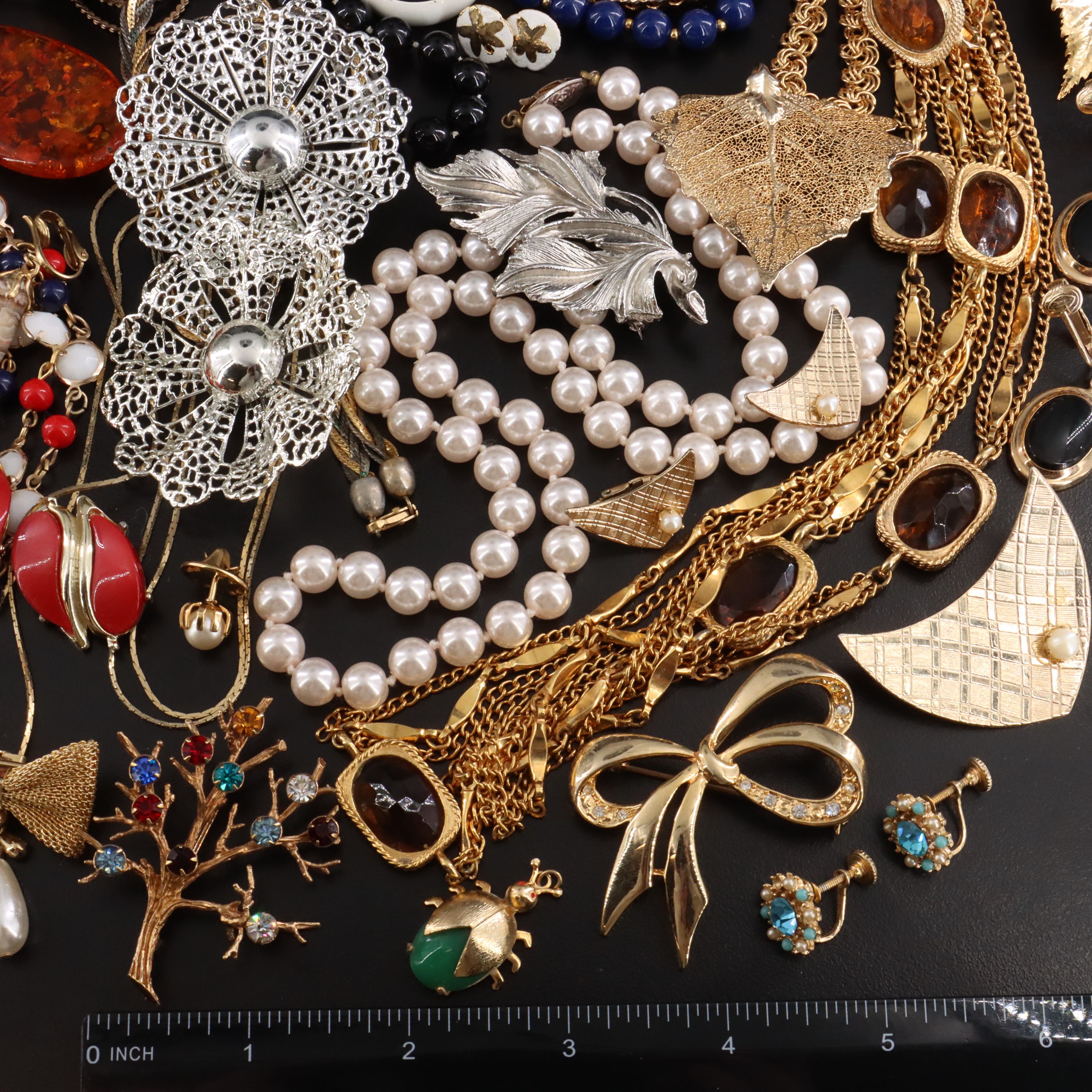 Agate, Glass Pearls and Rhinestones Featured in Costume Jewelry Collection