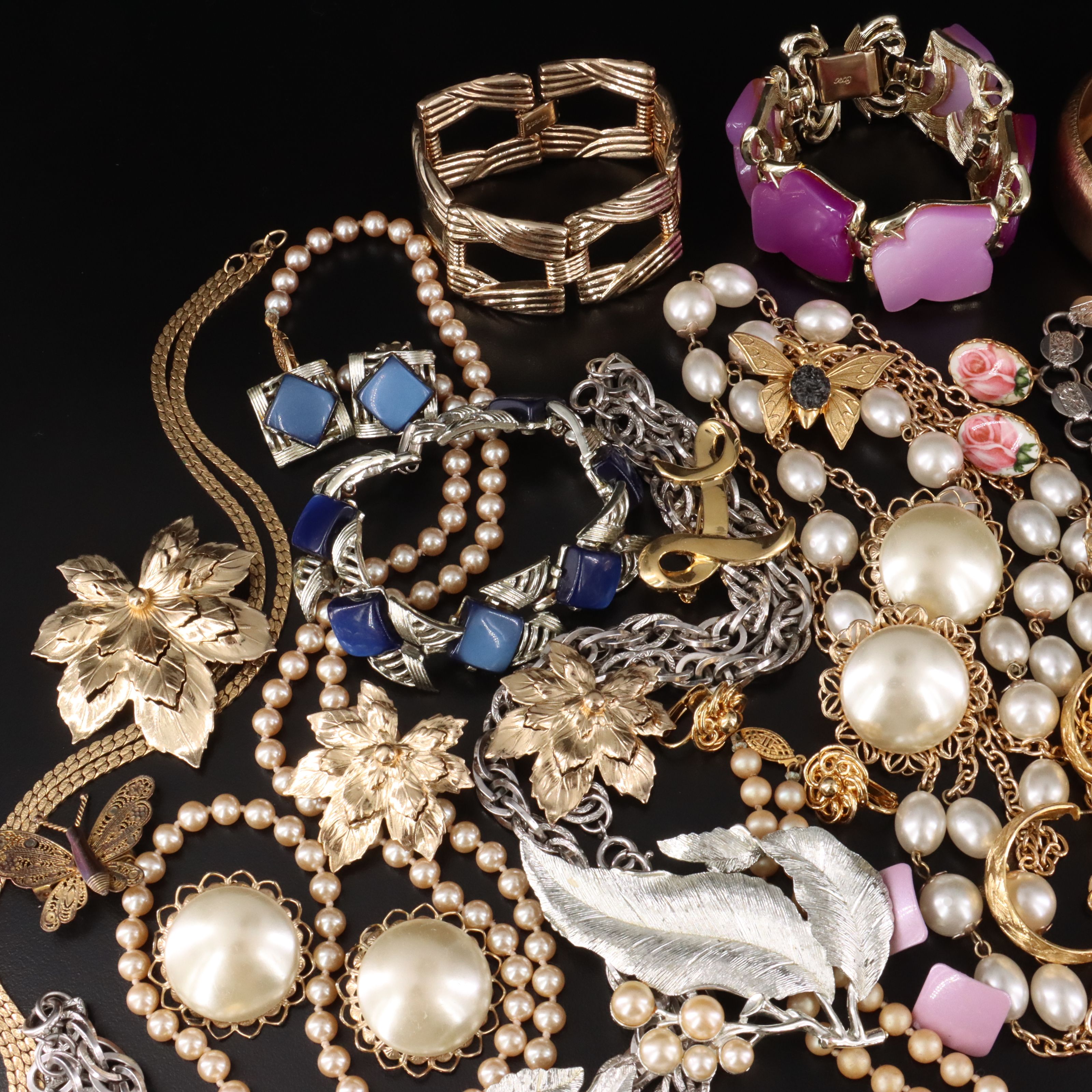 Agate, Glass Pearls and Rhinestones Featured in Costume Jewelry Collection