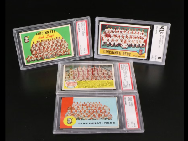 Sports Memorabilia & Collectibles