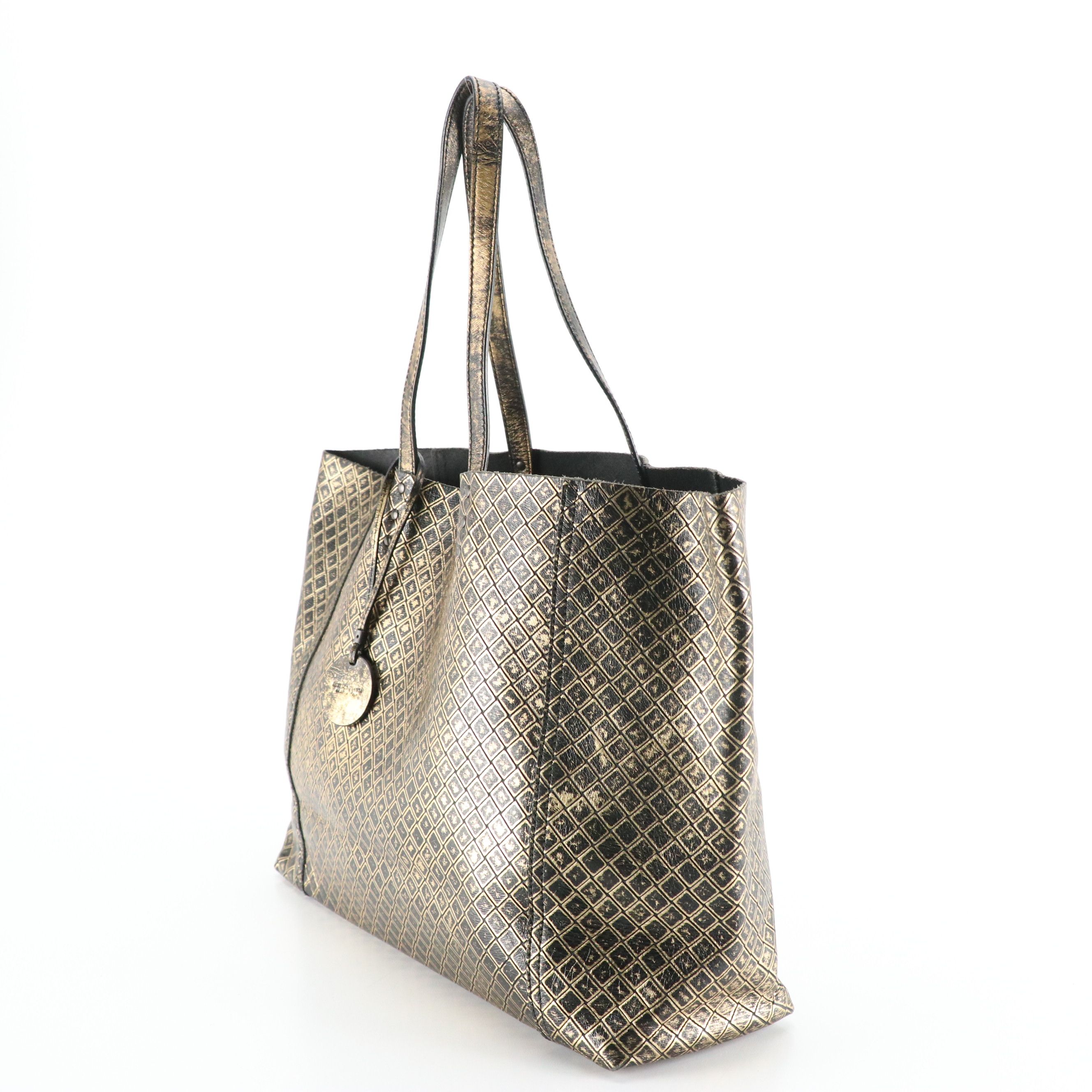 Bottega Veneta Tote Bag in Metallic Gold Intrecciomirage Printed Leather