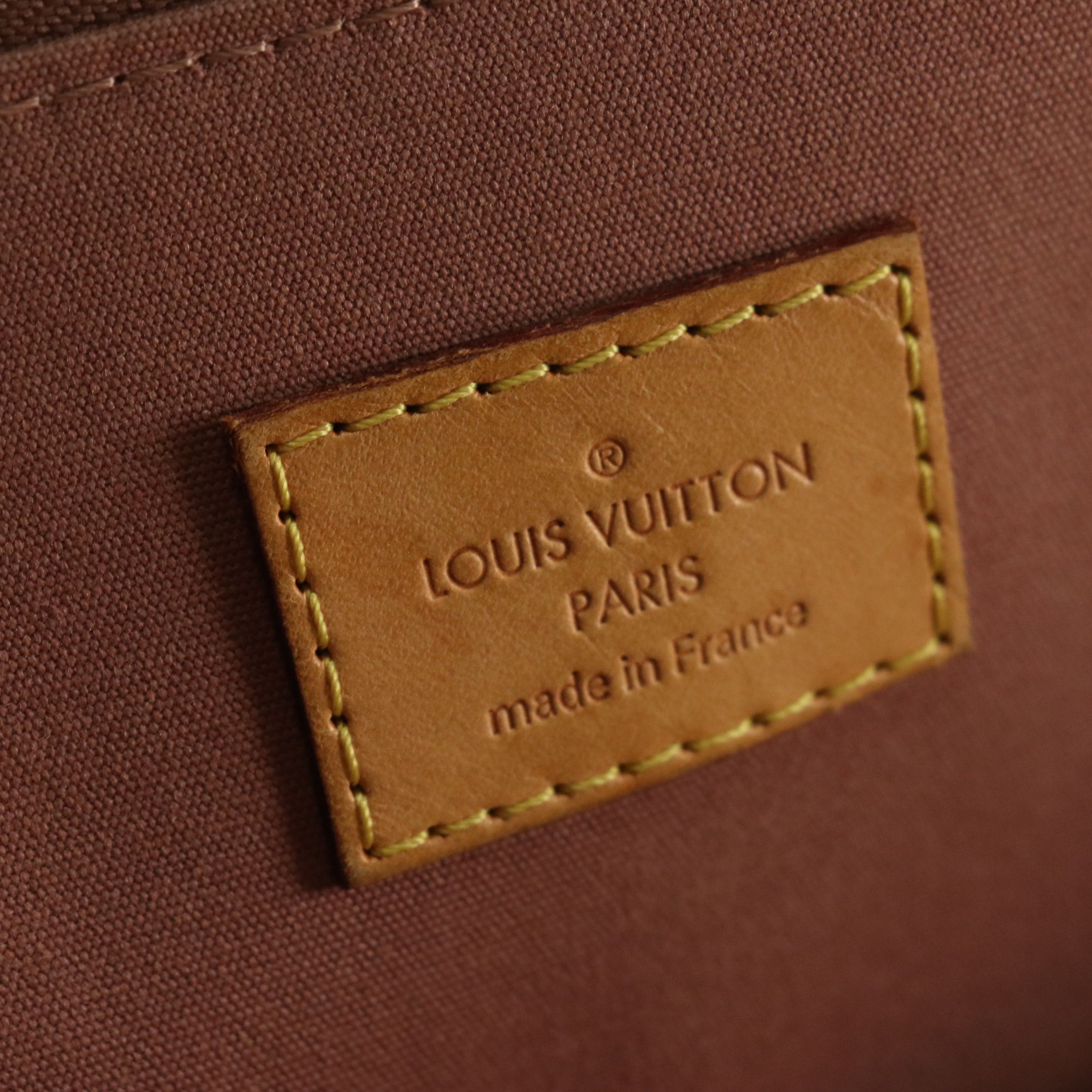Louis Vuitton Alma PM Handbag in Monogram Vernis