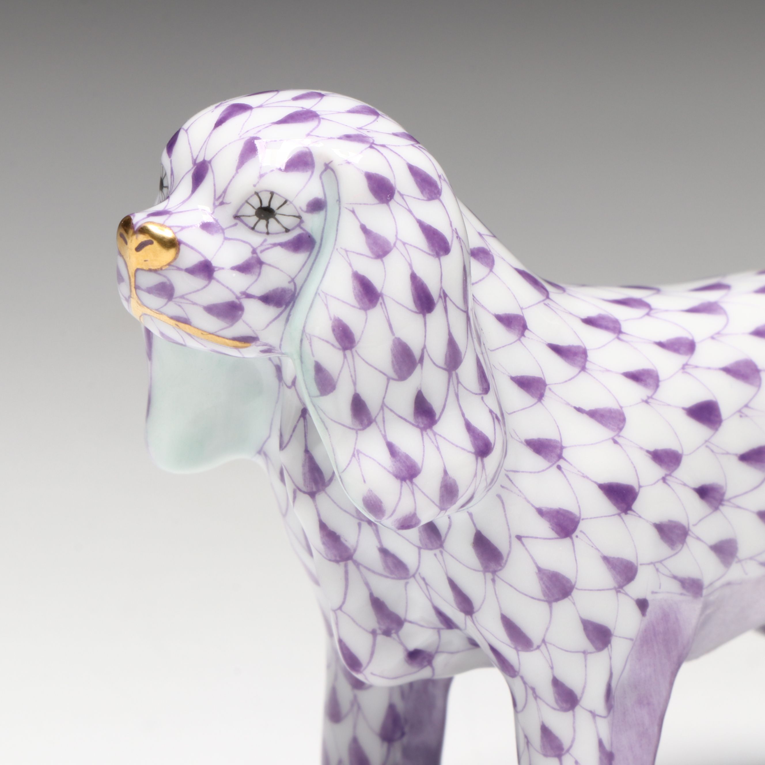 Herend Lavender Fishnet with Gold "Cavalier King Charles" Porcelain Figurine