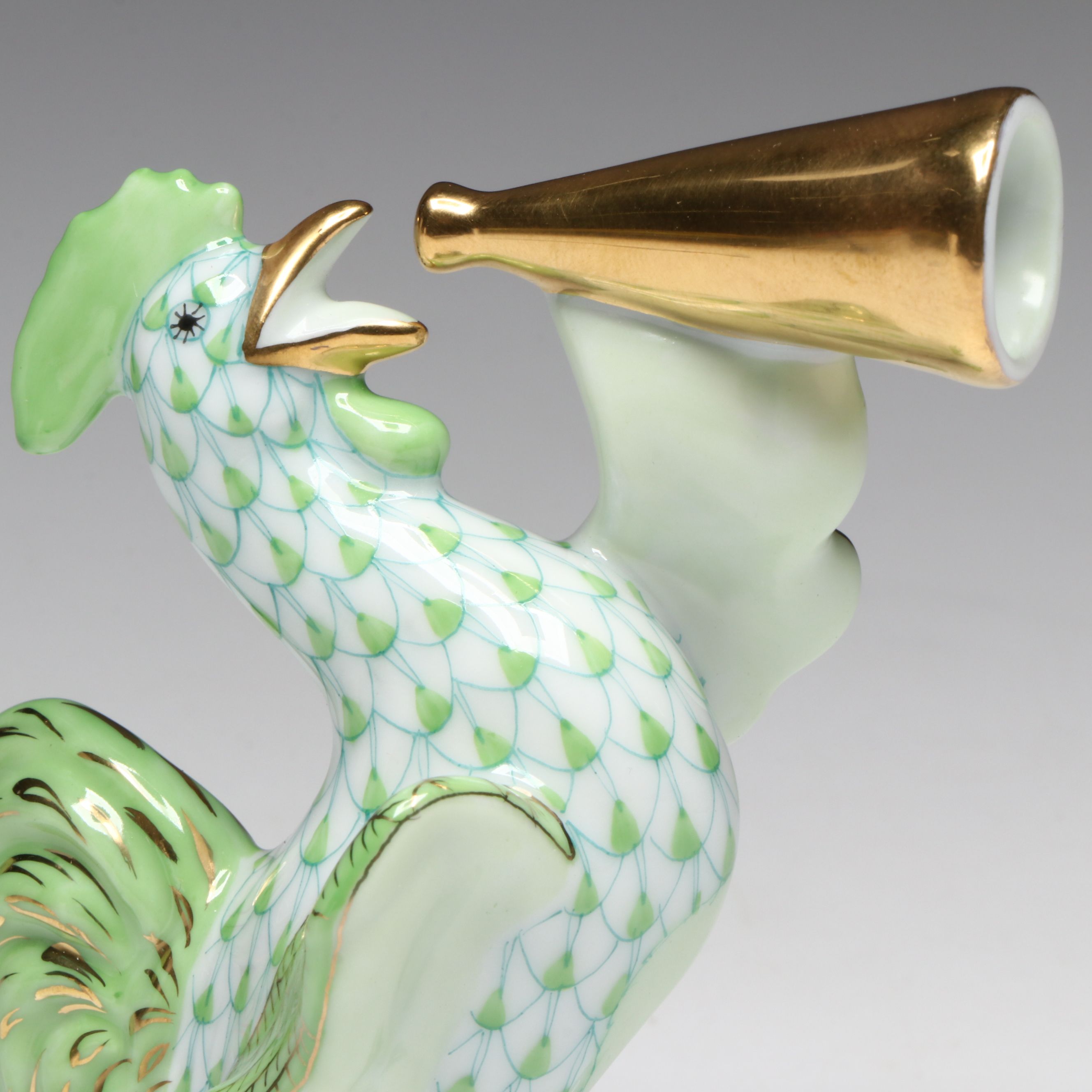 Herend Key Lime Fishnet with Gold "Crowing Rooster" Porcelain Figurine